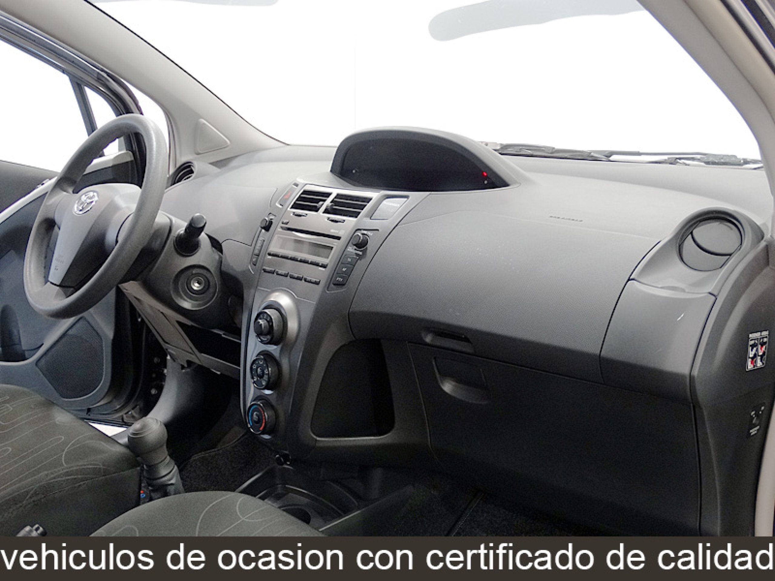 Foto Toyota Yaris 23