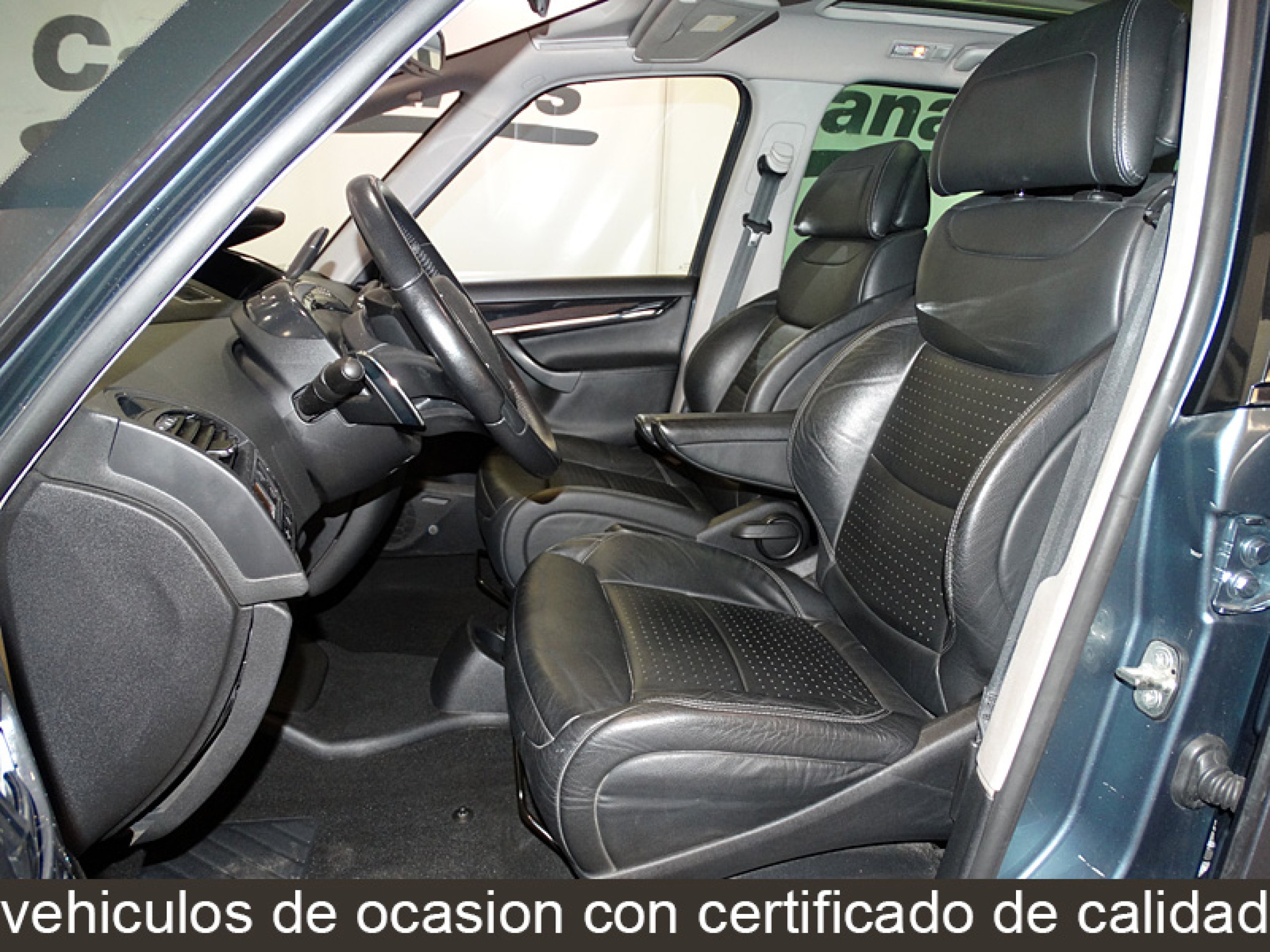 Foto Citroen Grand C4 Picasso 18
