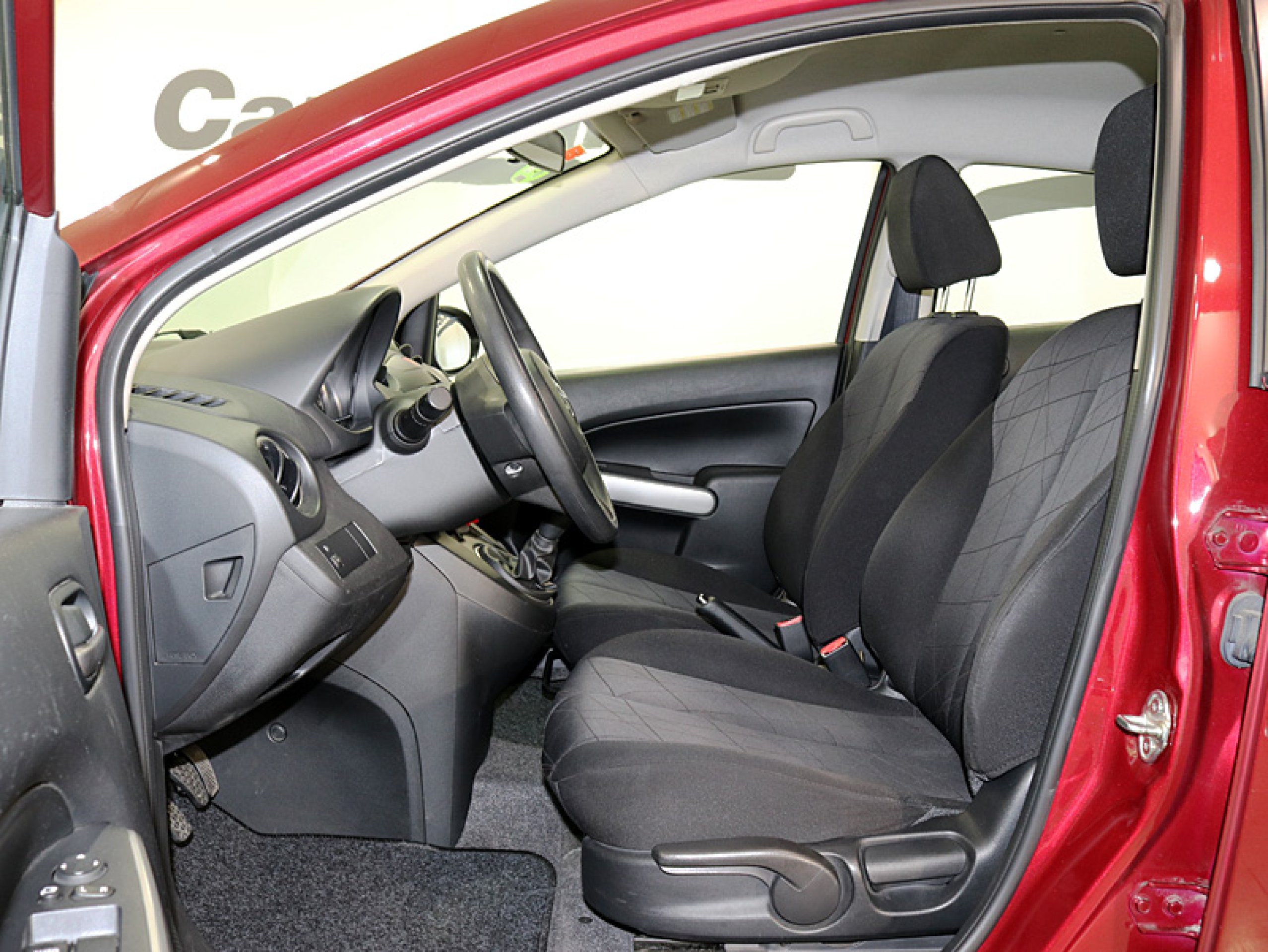 Foto Mazda 2 15