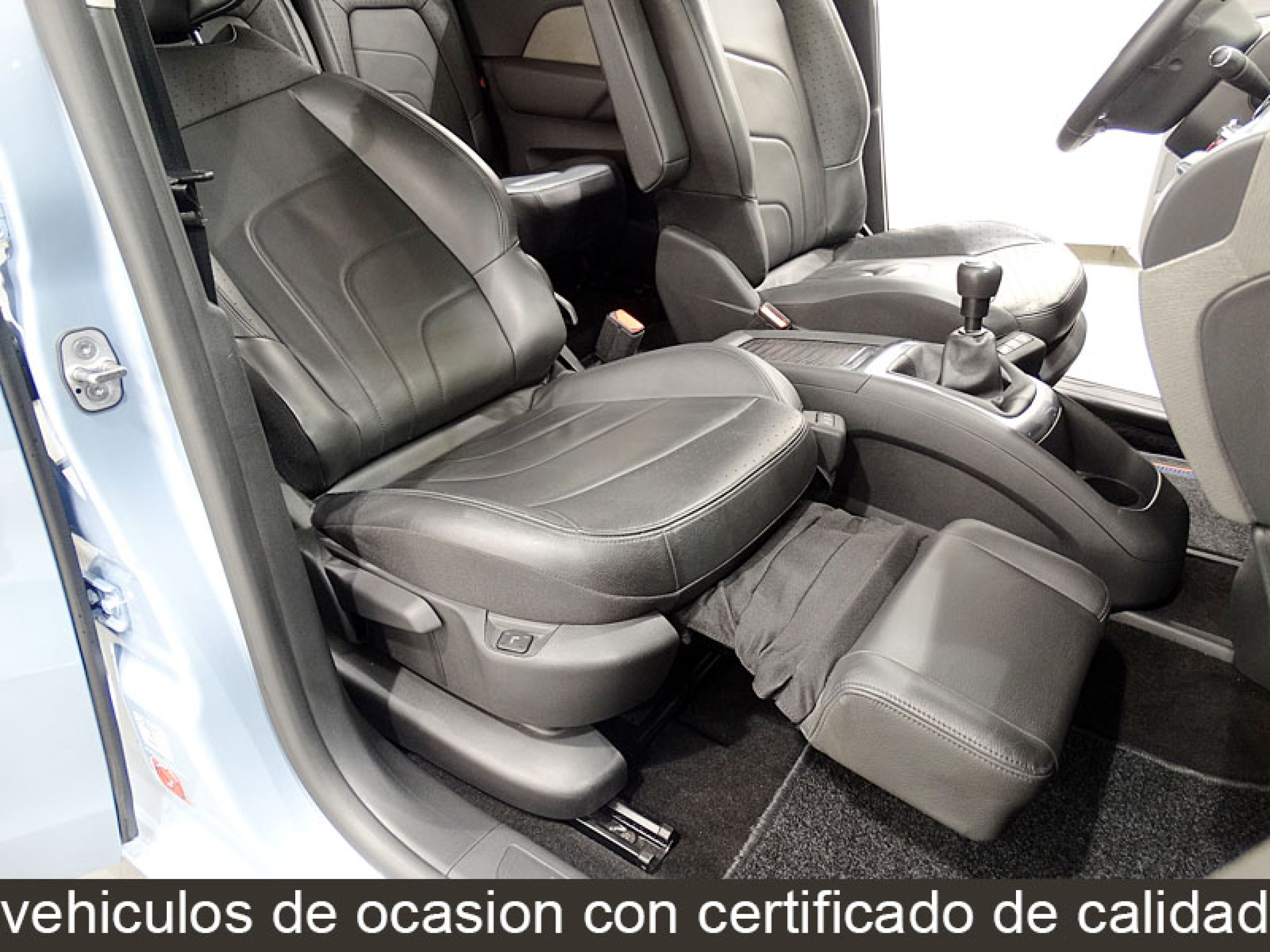 Foto Citroen Grand C4 Picasso 24