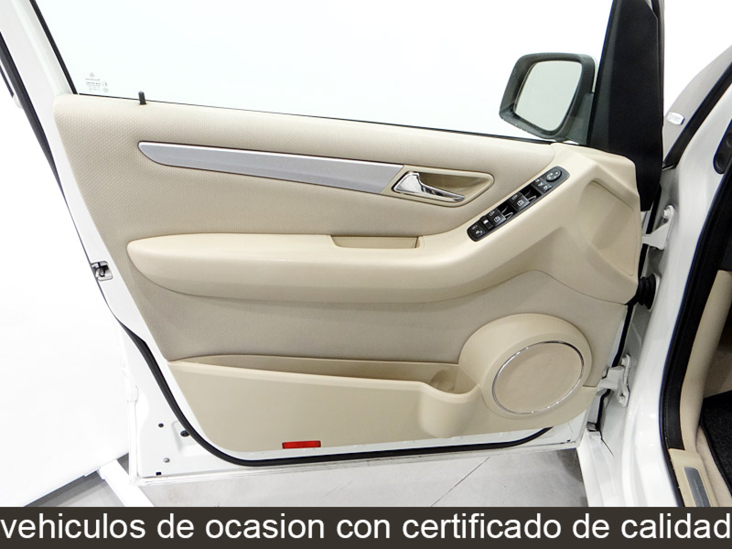 Foto Mercedes-Benz B 160 24