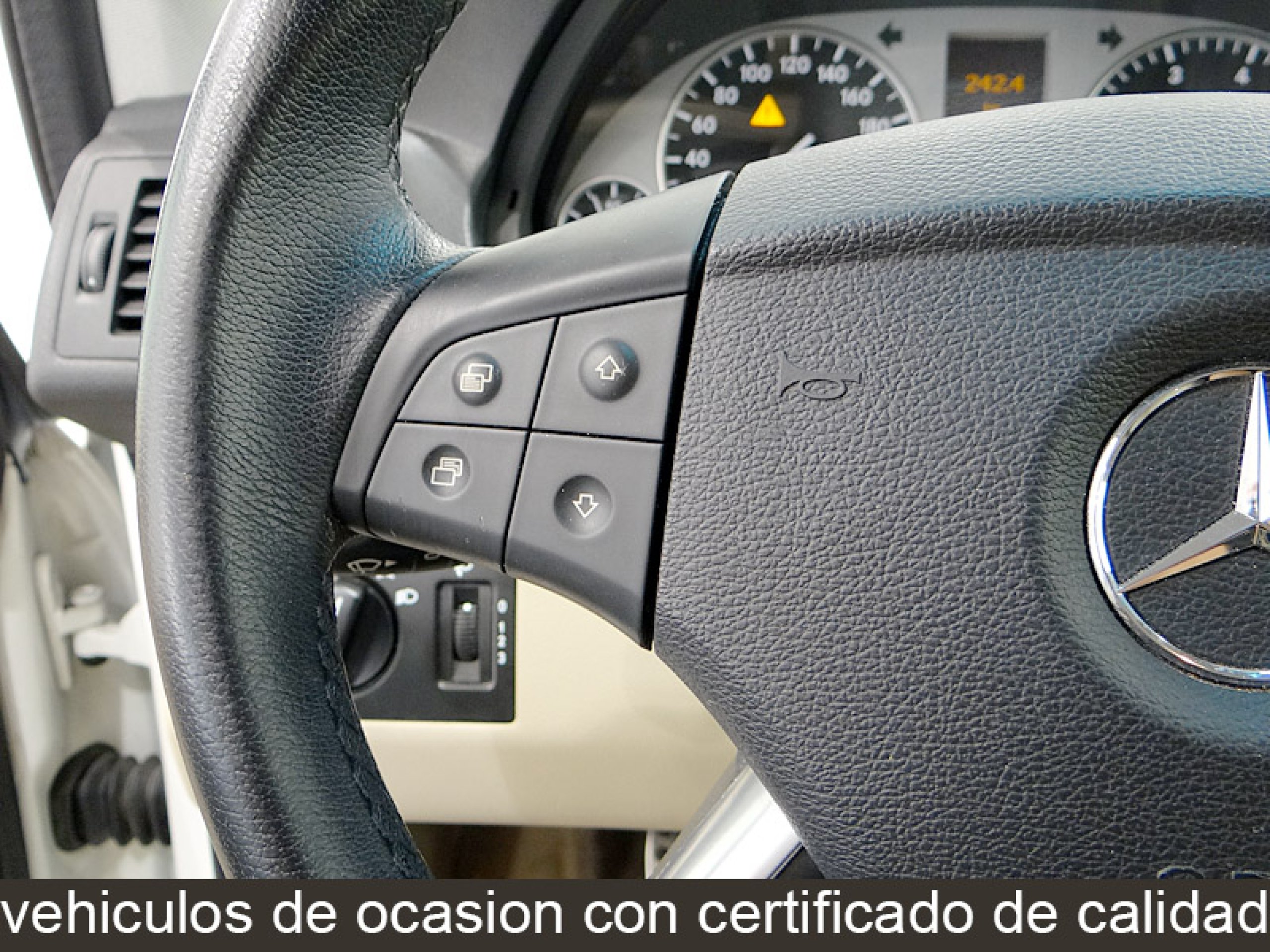 Foto Mercedes-Benz B 160 33