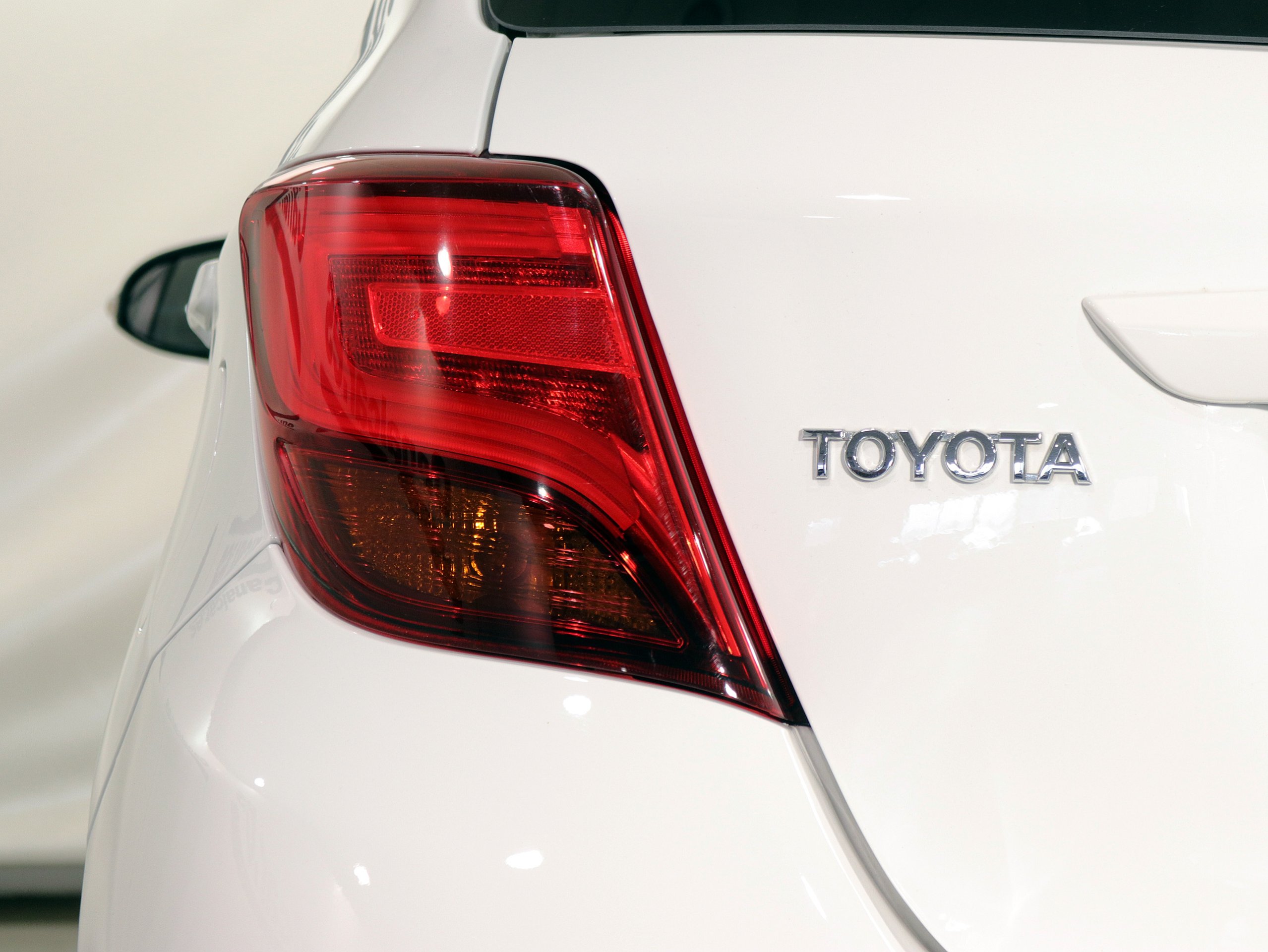 Foto Toyota Yaris 10