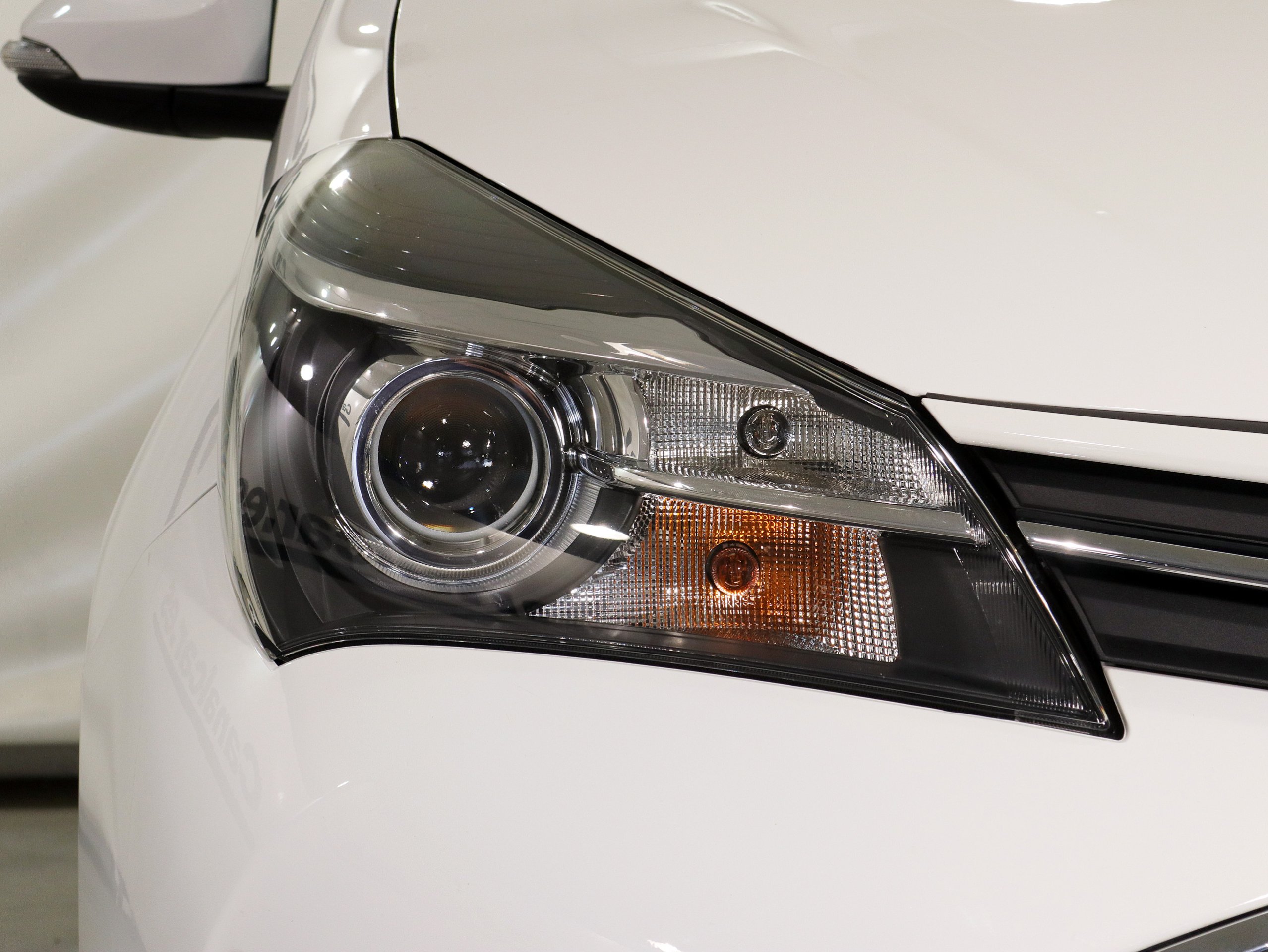 Foto Toyota Yaris 12