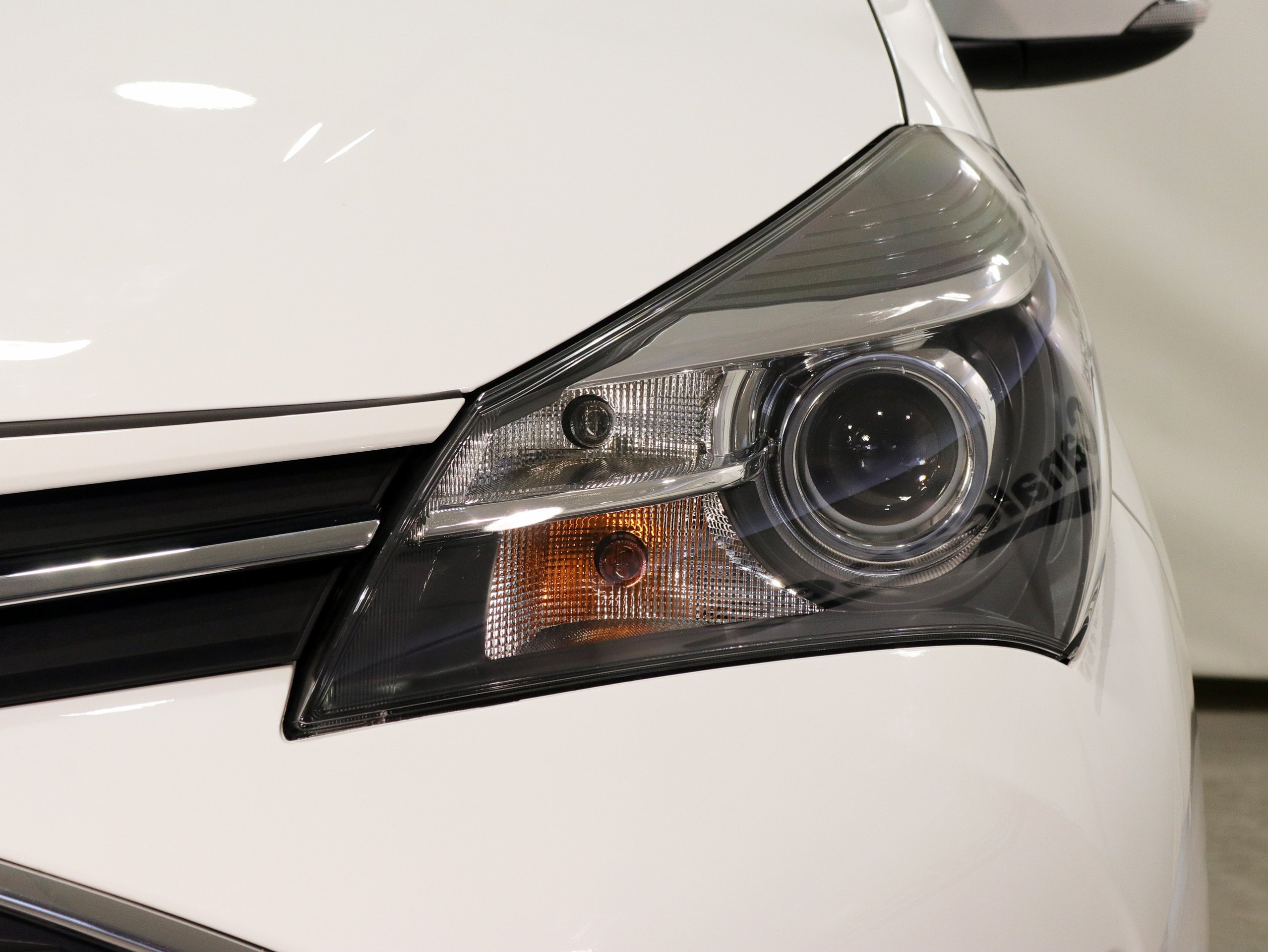 Foto Toyota Yaris 13