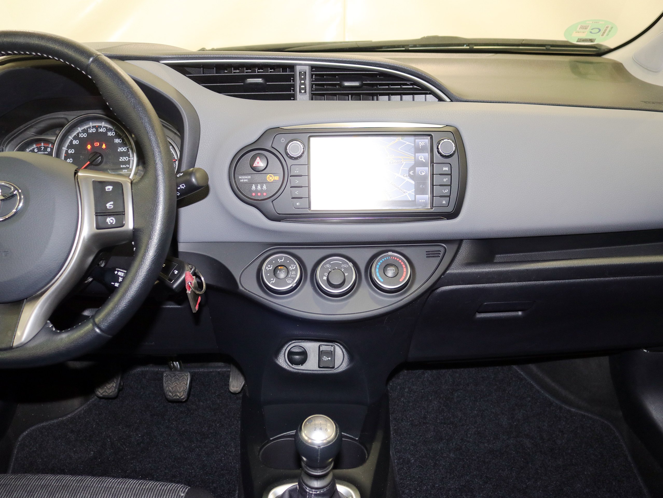 Foto Toyota Yaris 23