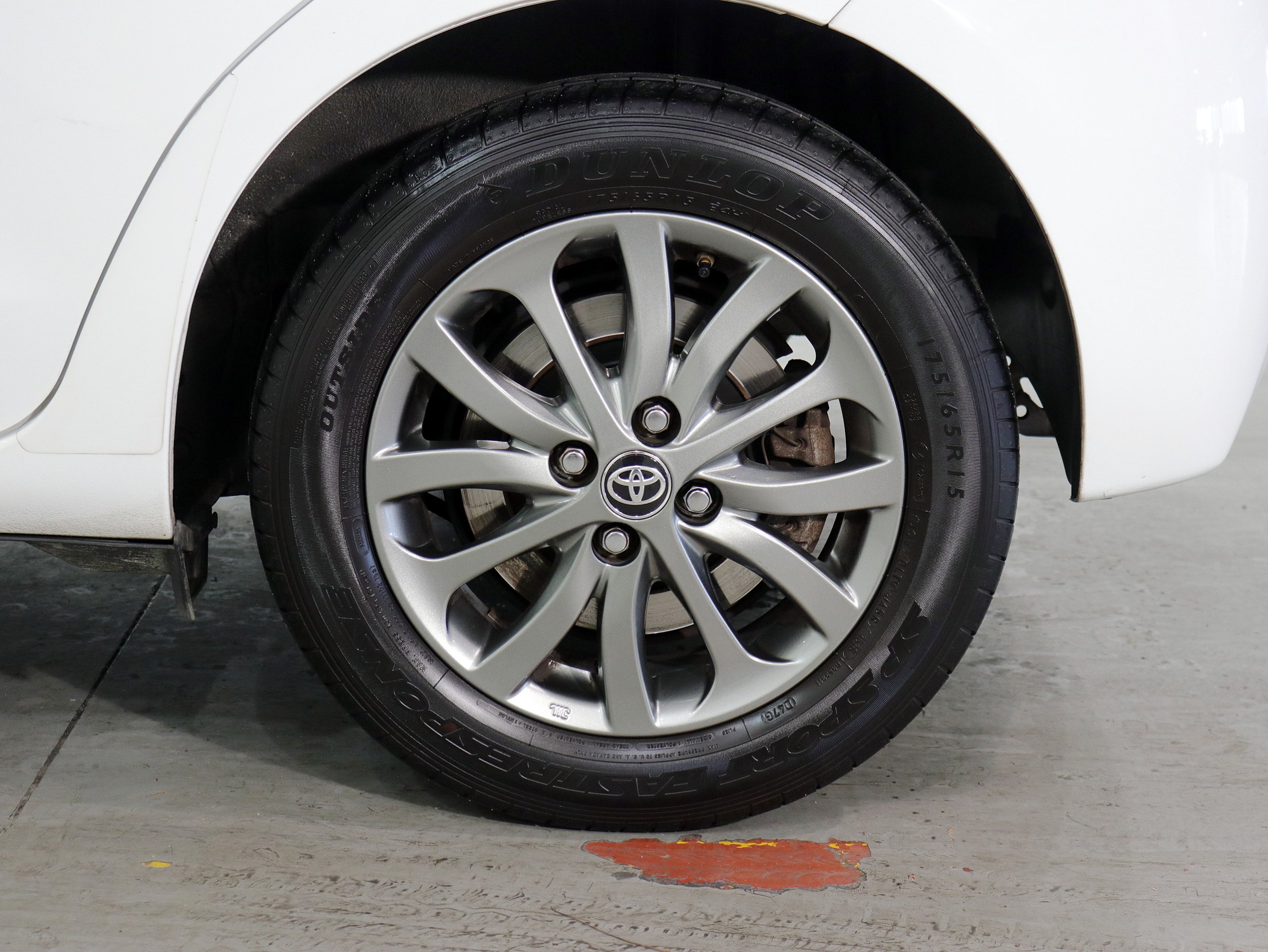 Foto Toyota Yaris 37
