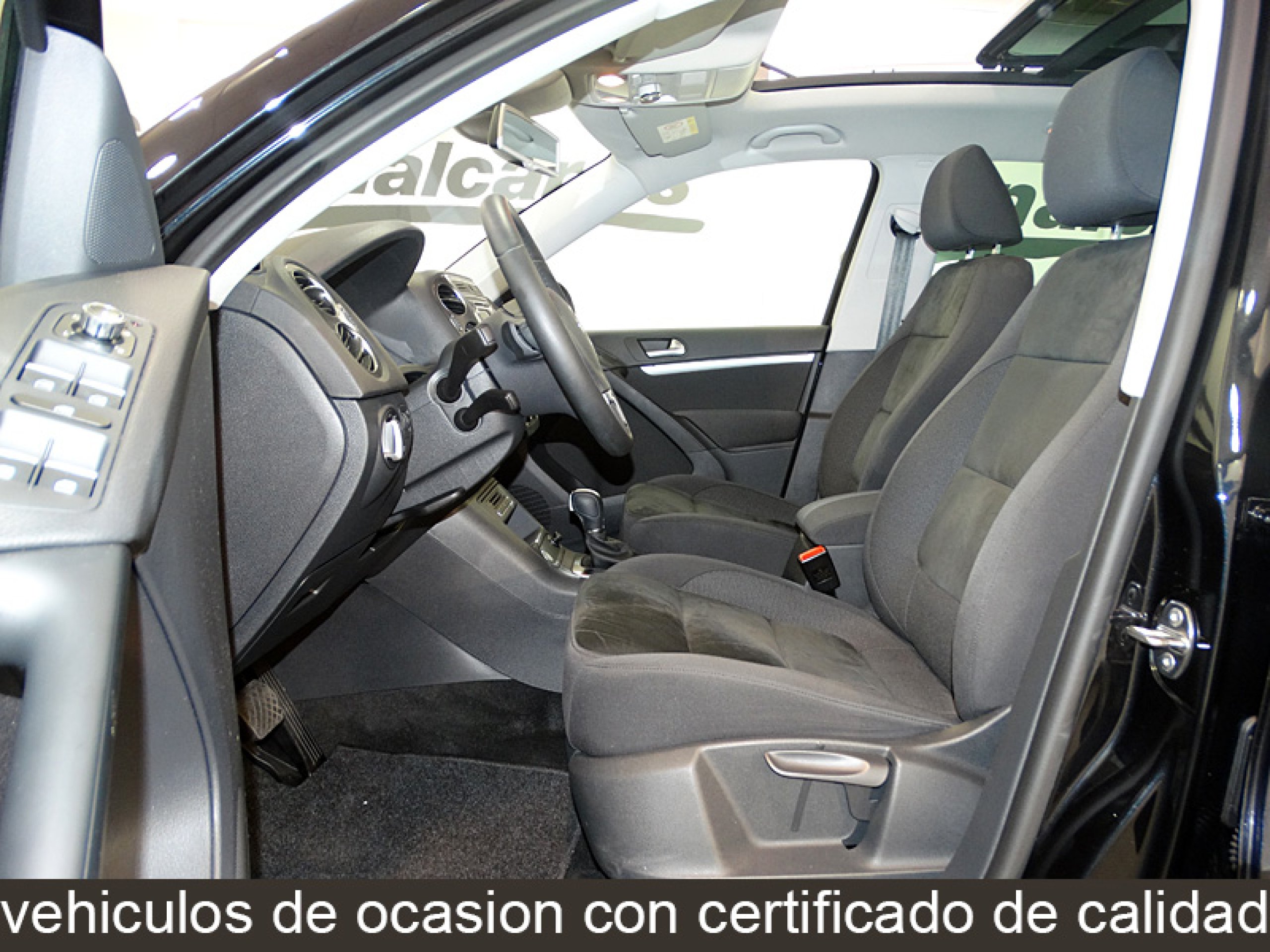 Foto Volkswagen Tiguan 15
