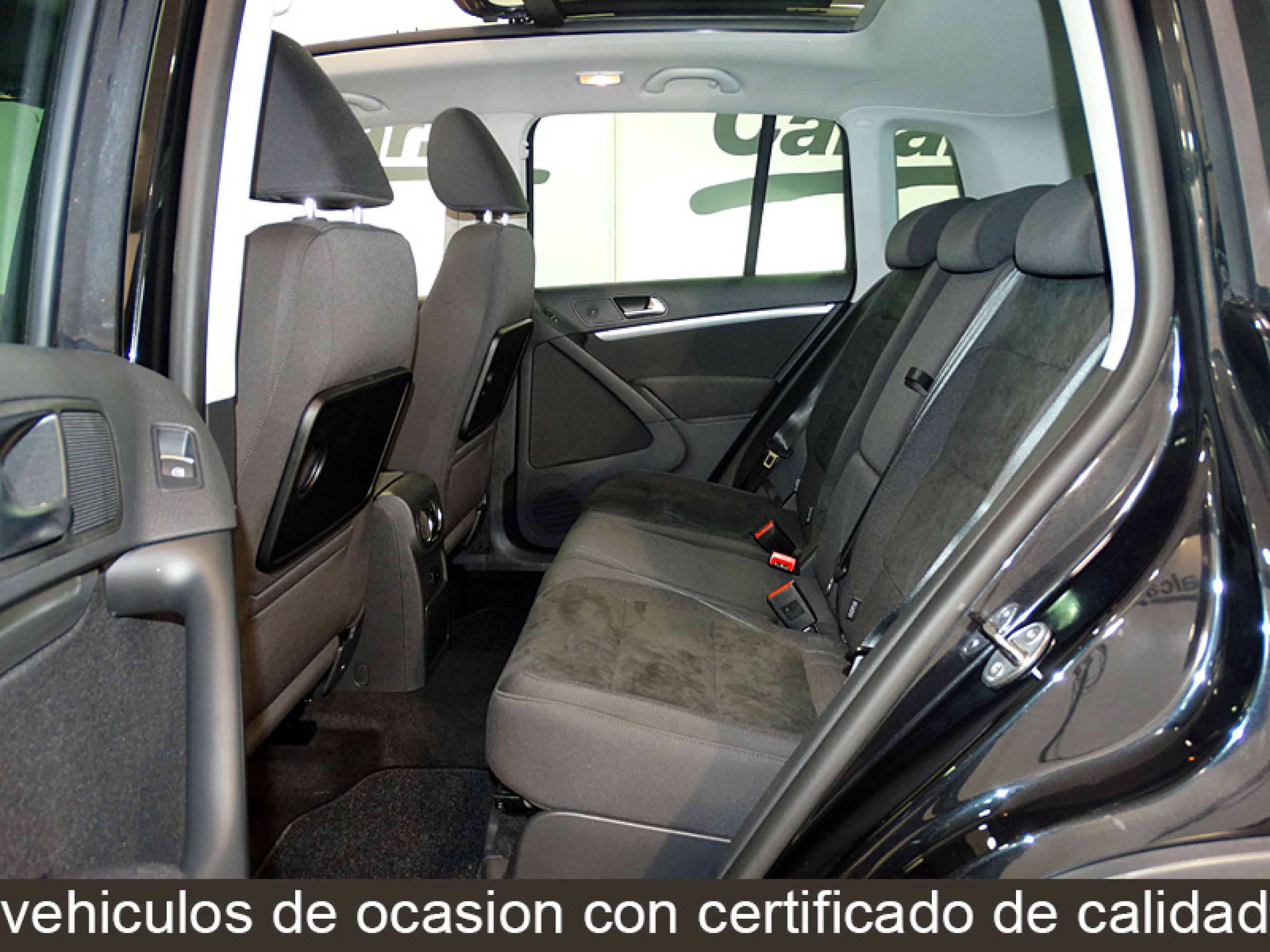 Foto Volkswagen Tiguan 16