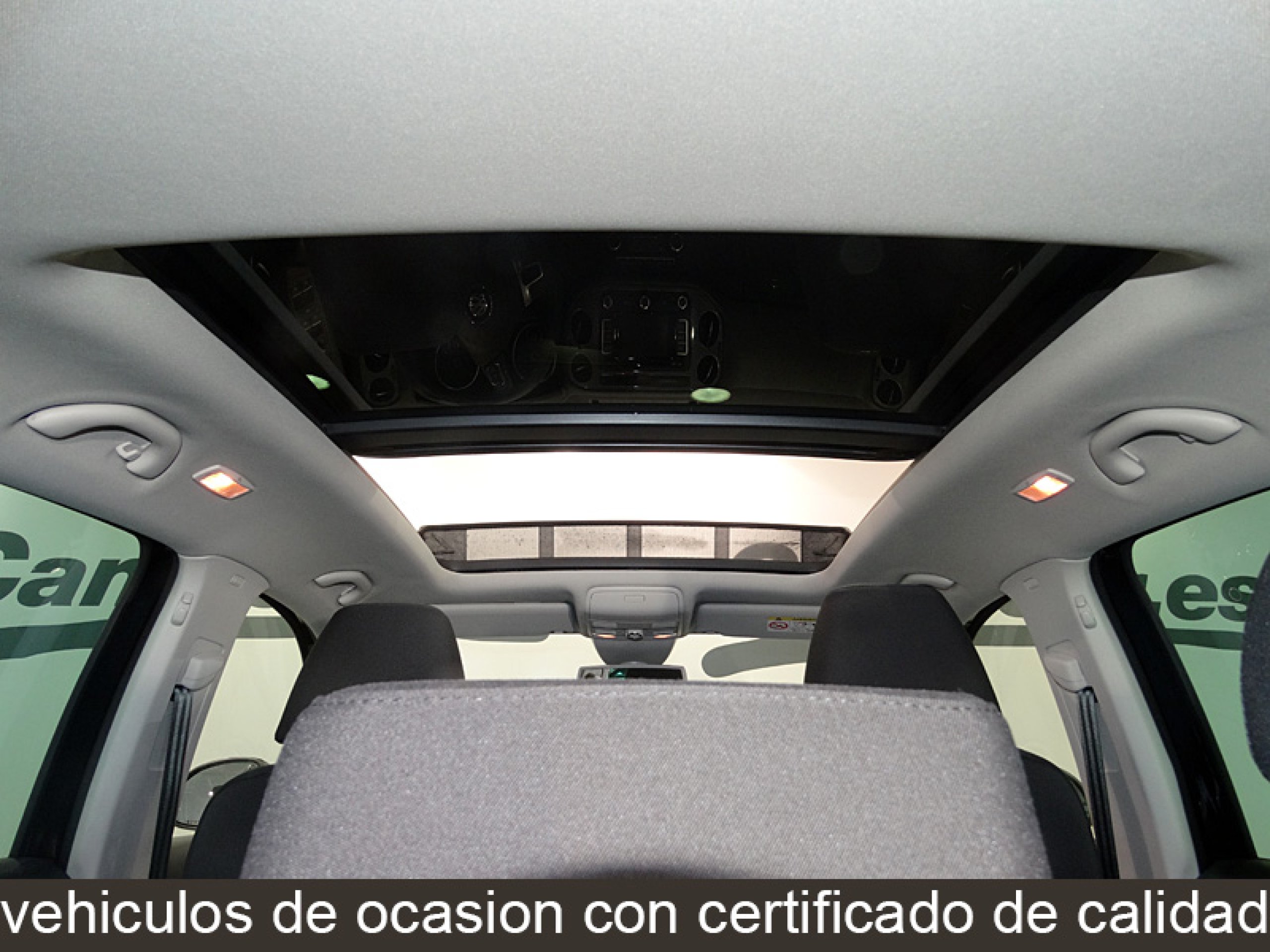 Foto Volkswagen Tiguan 19