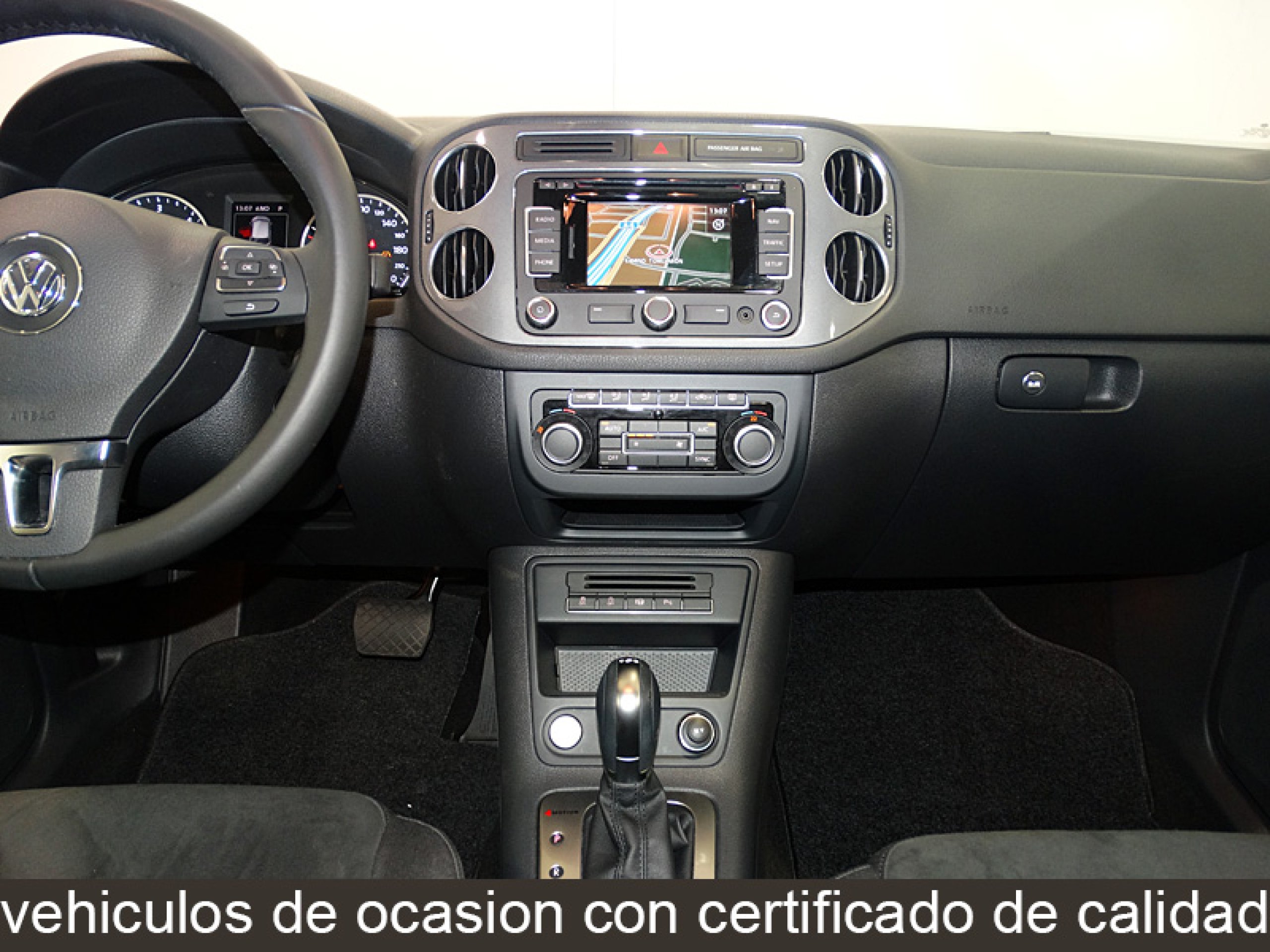 Foto Volkswagen Tiguan 23
