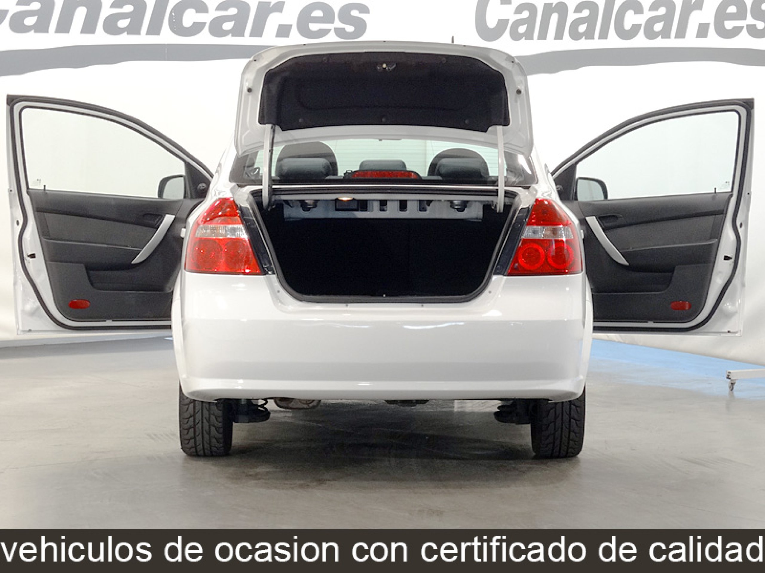 Foto Chevrolet Aveo 8