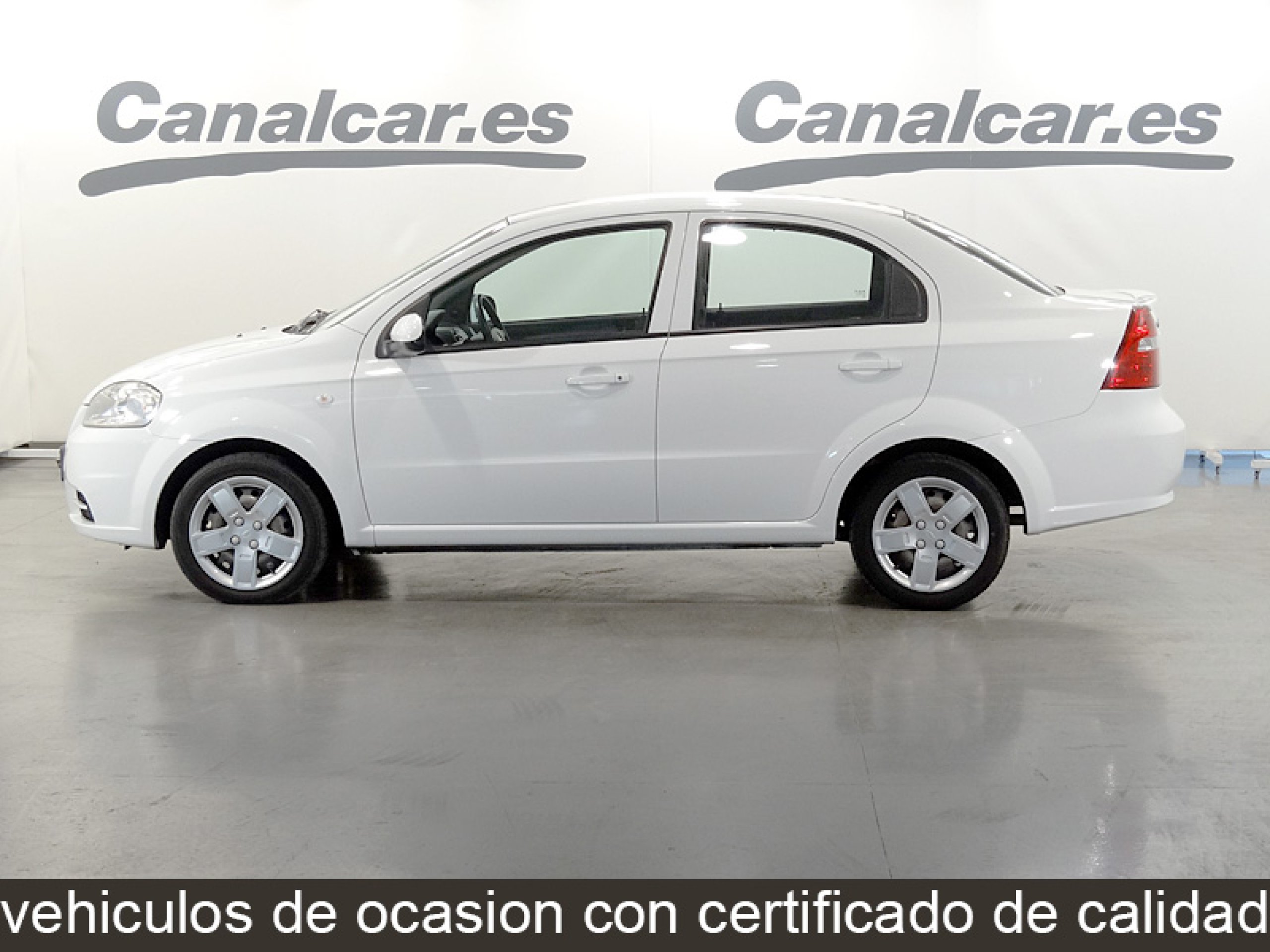 Foto Chevrolet Aveo 10