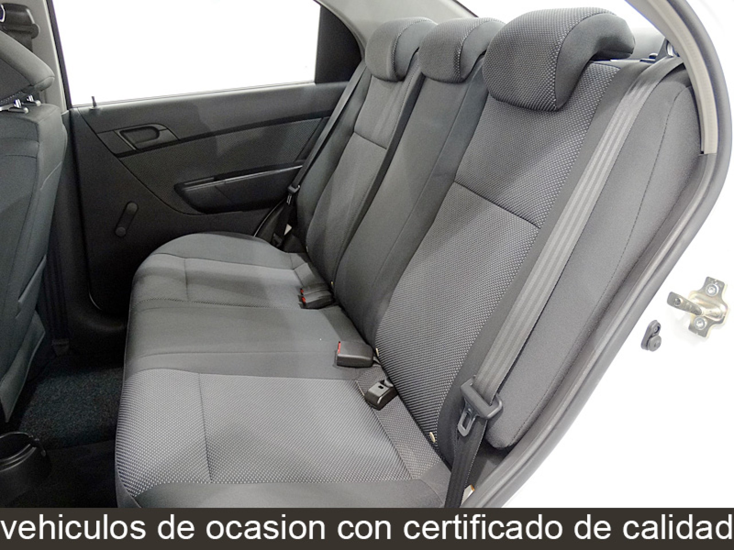 Foto Chevrolet Aveo 20