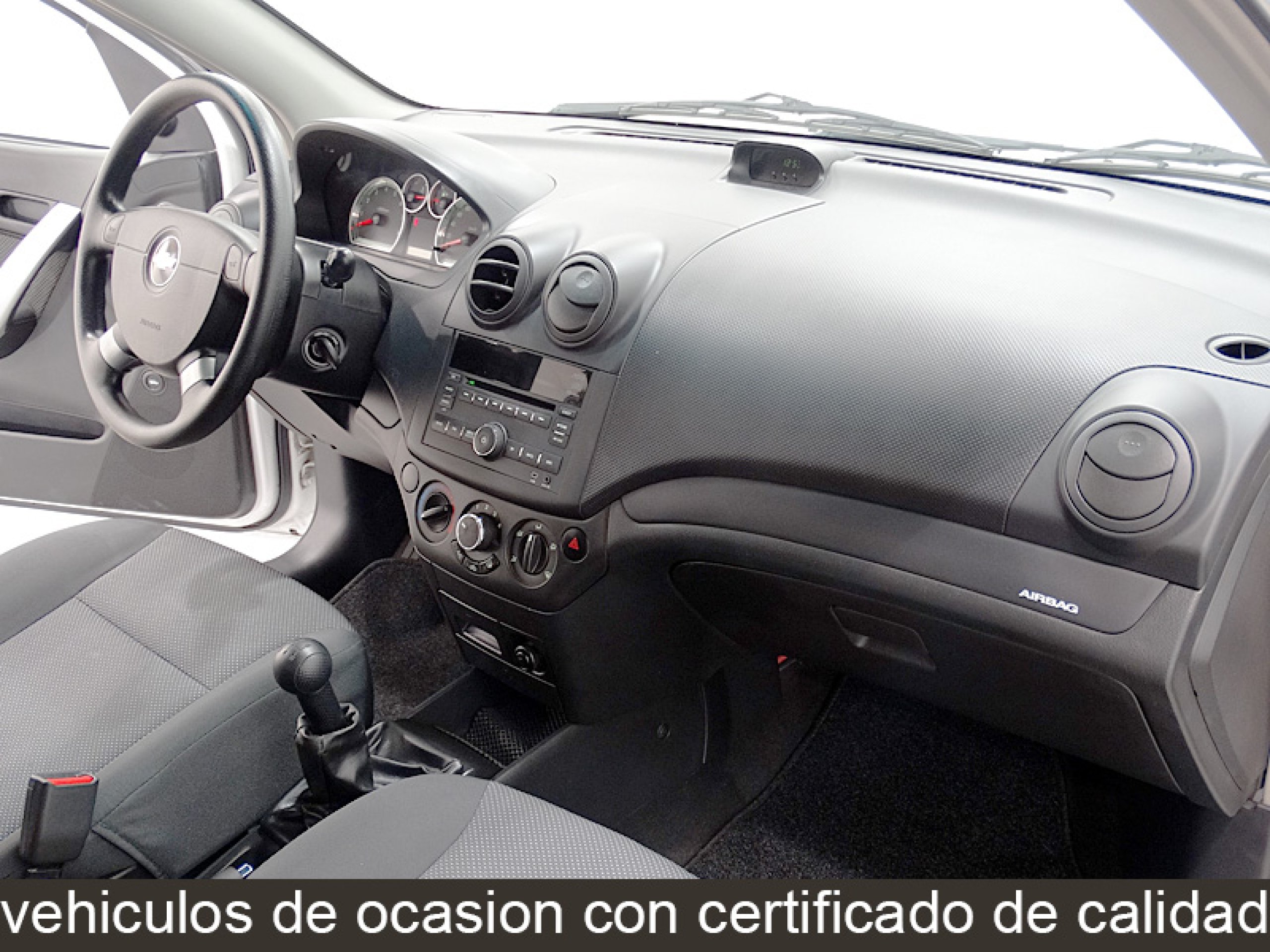 Foto Chevrolet Aveo 23