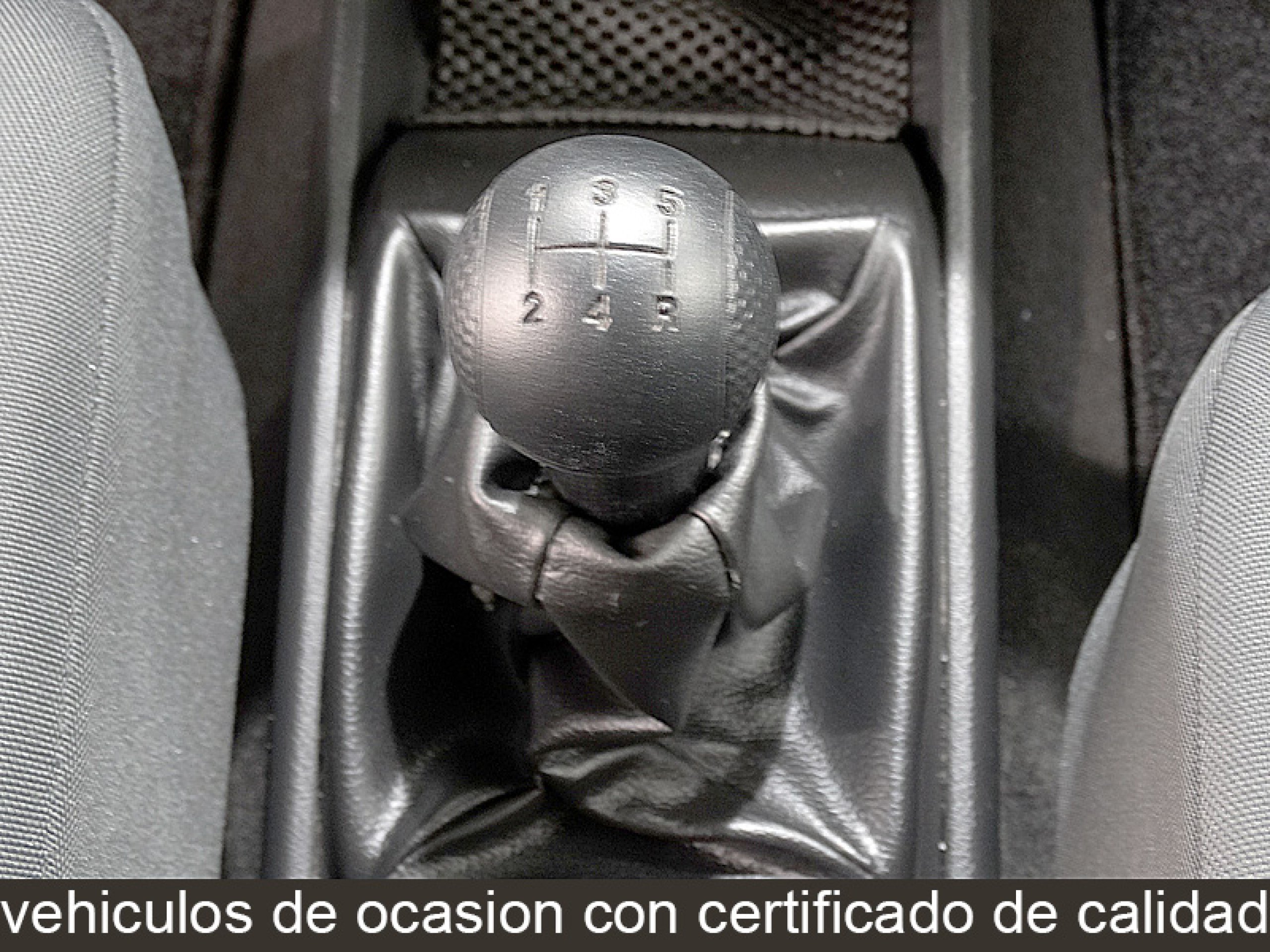 Foto Chevrolet Aveo 27
