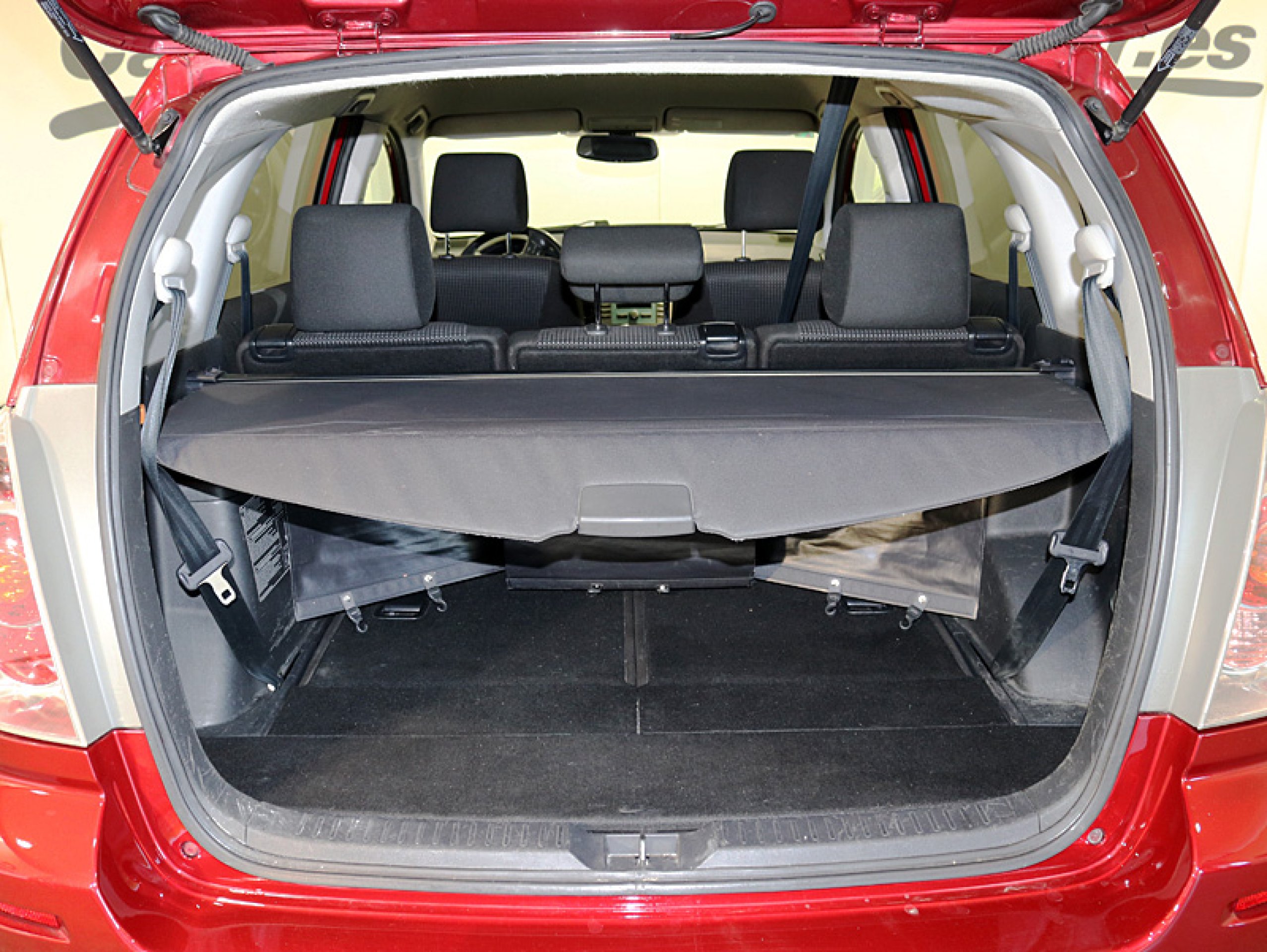 Foto Toyota Verso 9