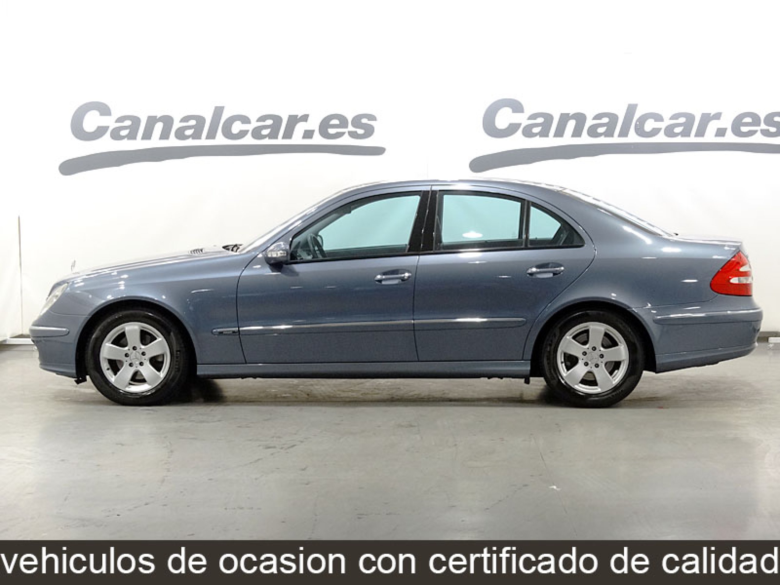Foto Mercedes-Benz E 280 10