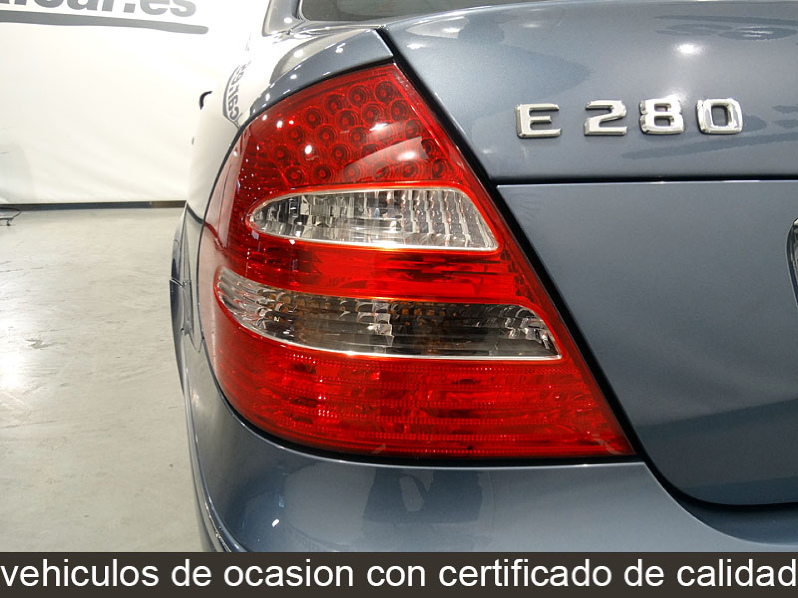 Foto Mercedes-Benz E 280 16