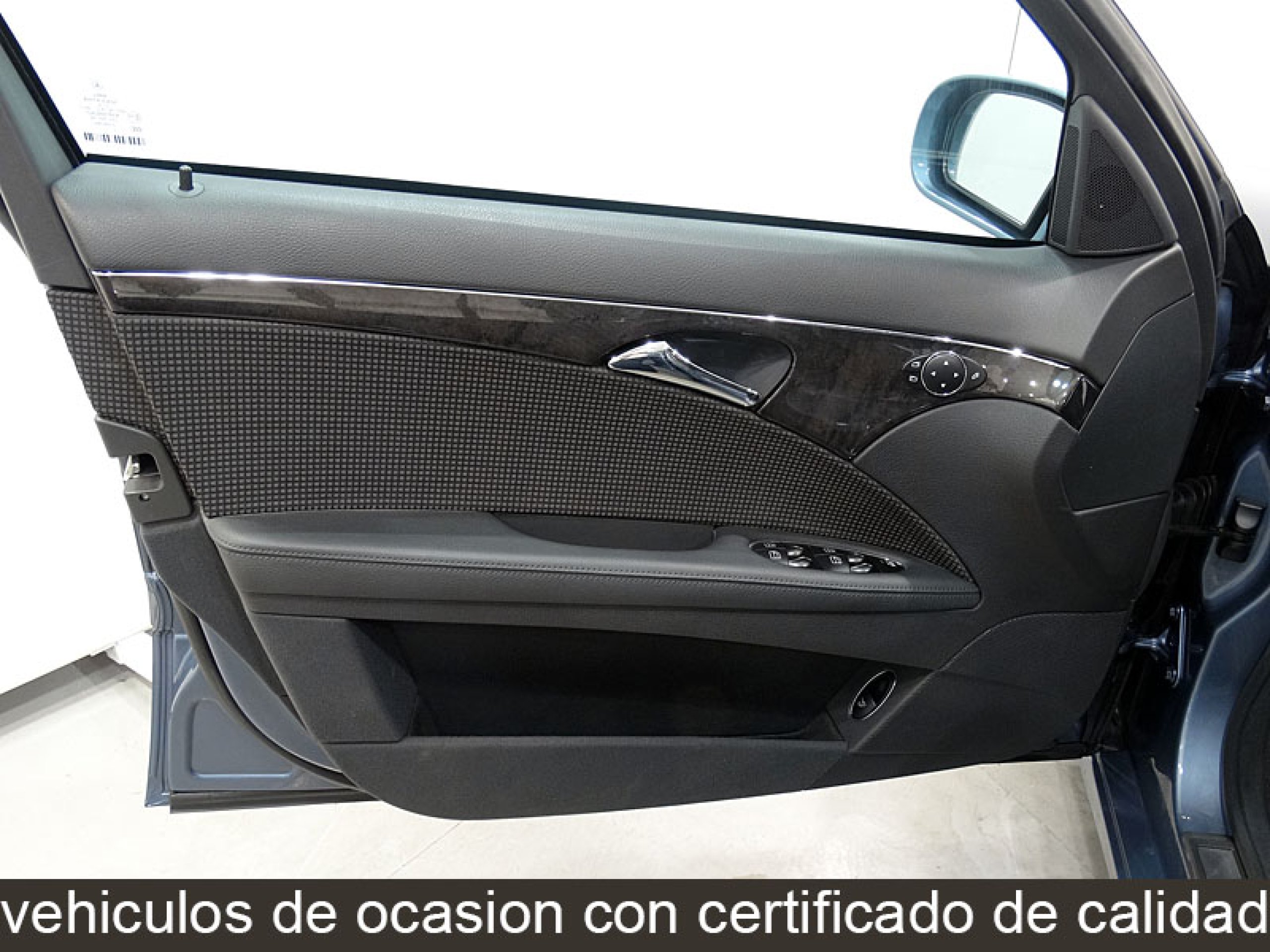 Foto Mercedes-Benz E 280 24