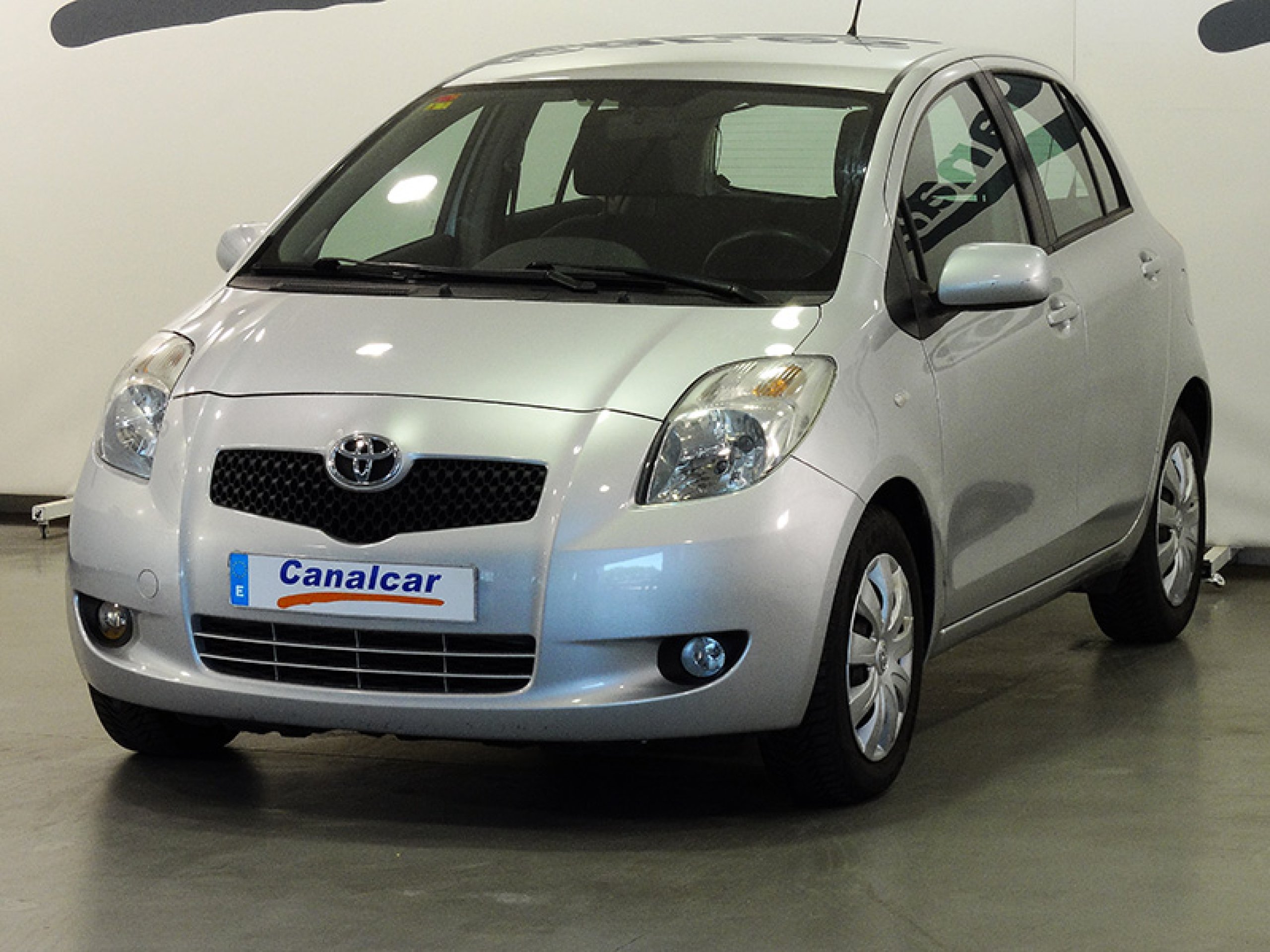 Foto Toyota Yaris 1