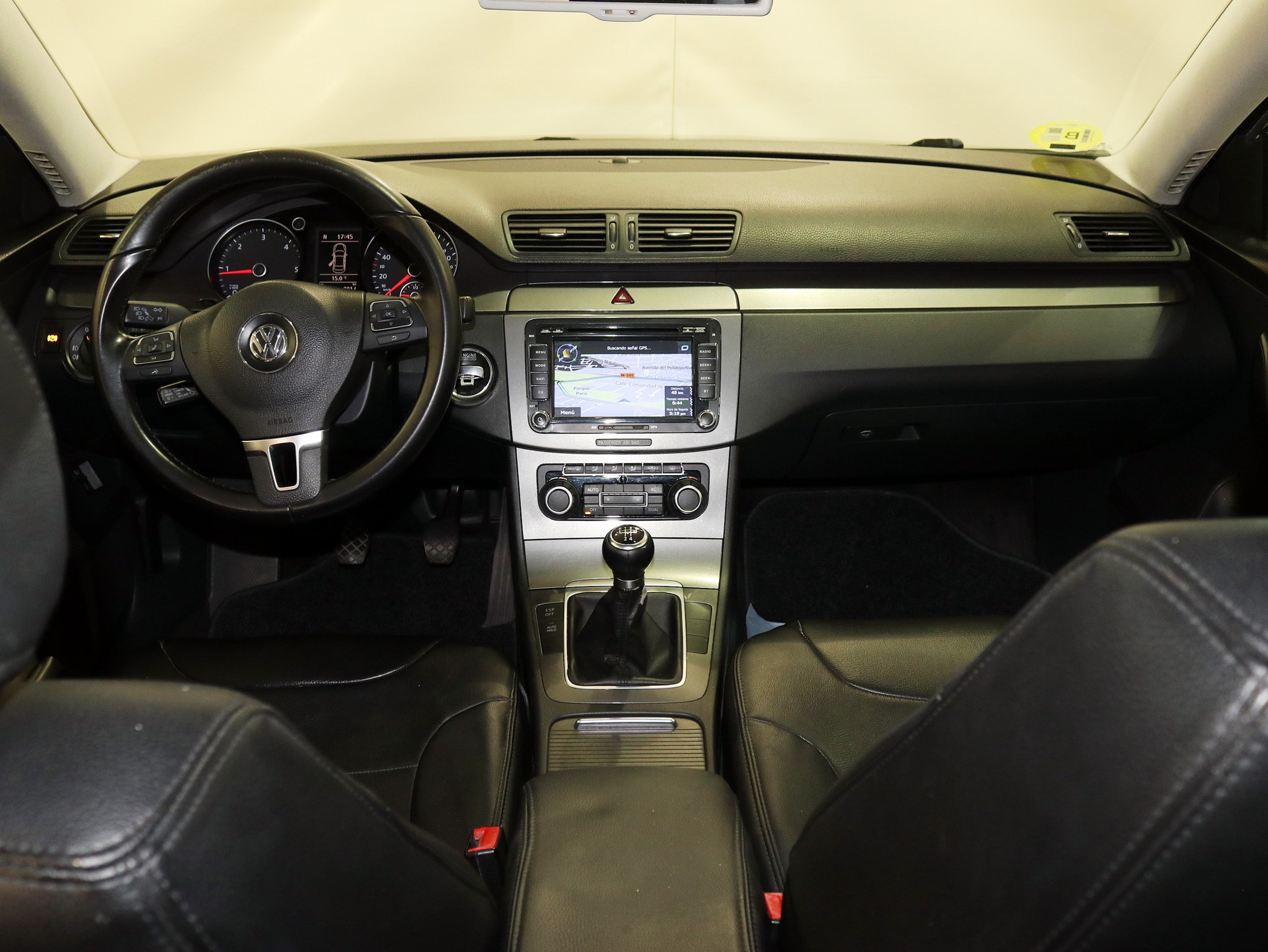 Foto Volkswagen Passat 14