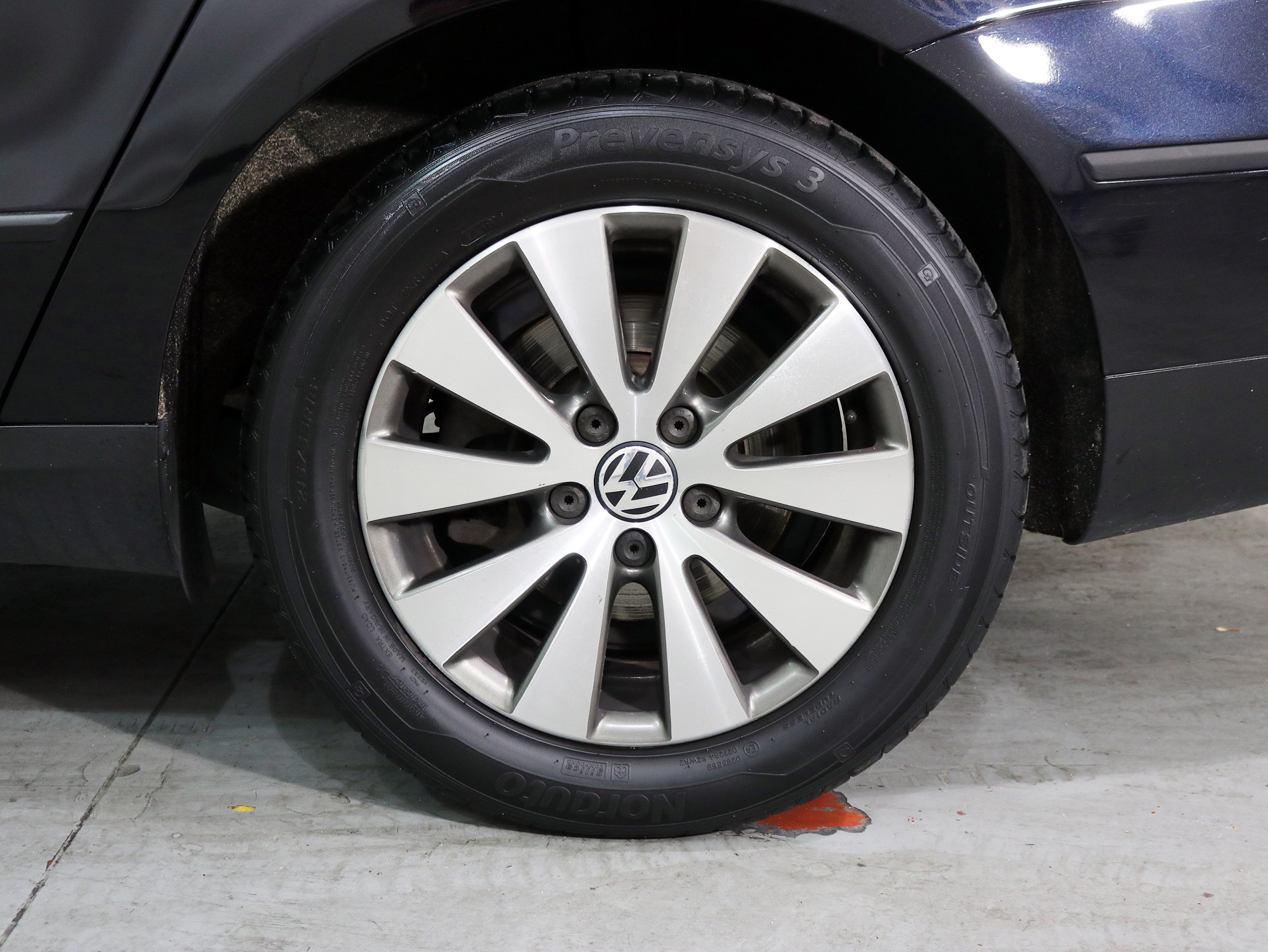 Foto Volkswagen Passat 29