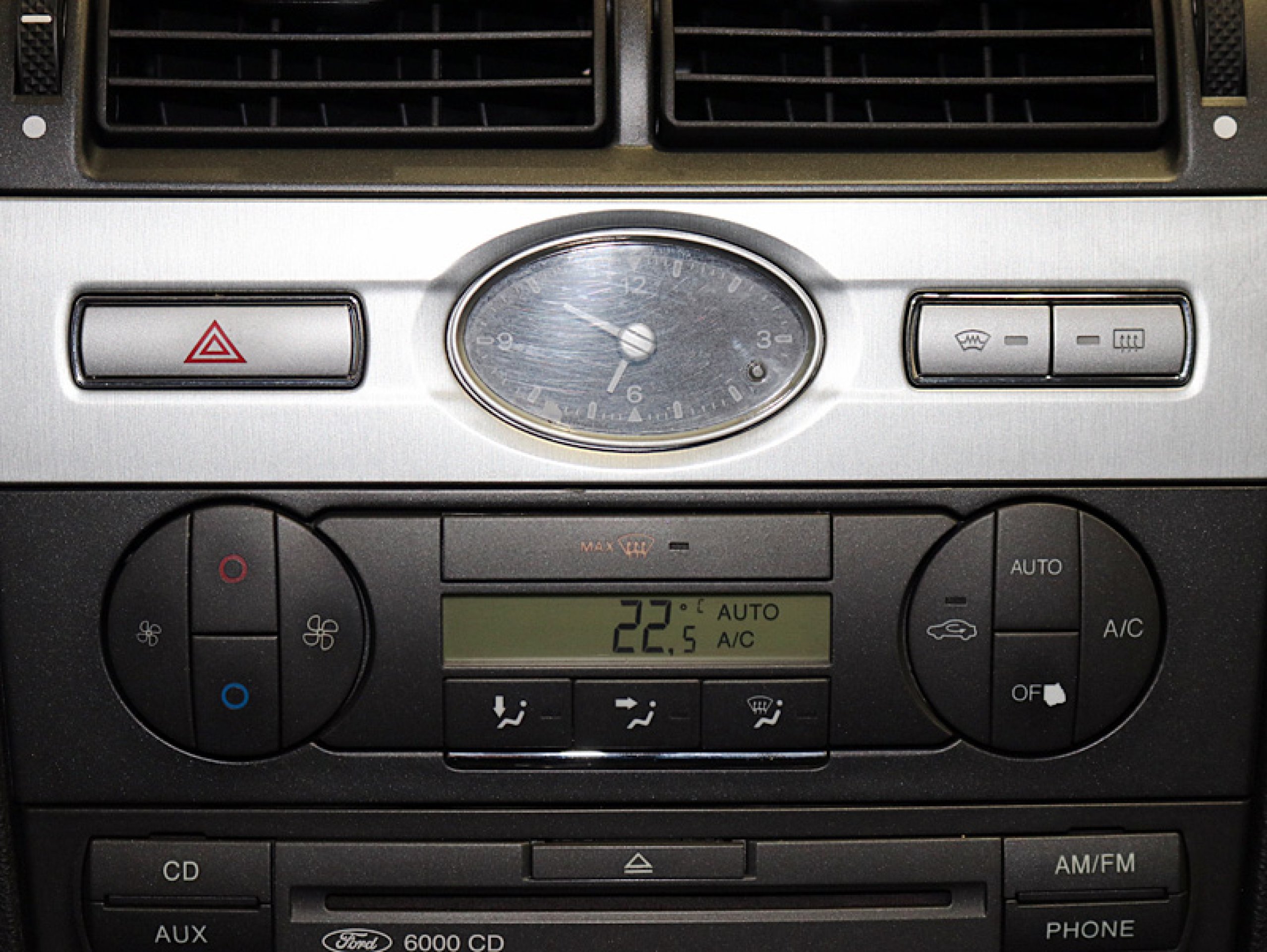 Foto Ford Mondeo 18 Foto Ford Mondeo 18