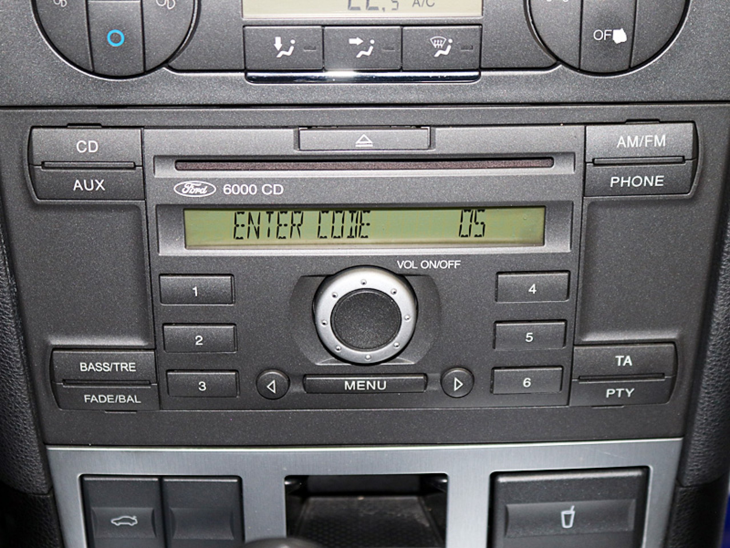Foto Ford Mondeo 19 Foto Ford Mondeo 19