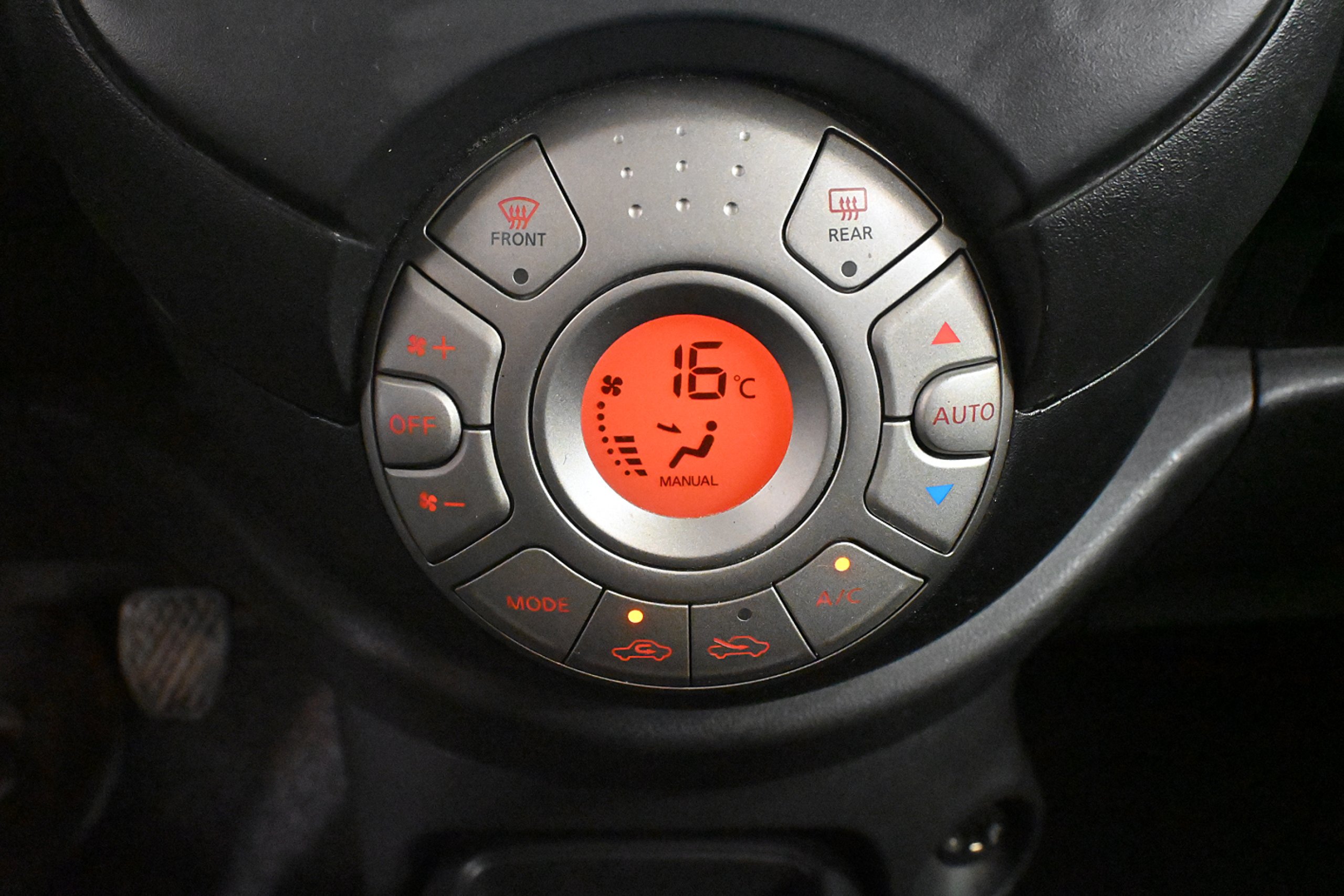 Foto Nissan Micra 21