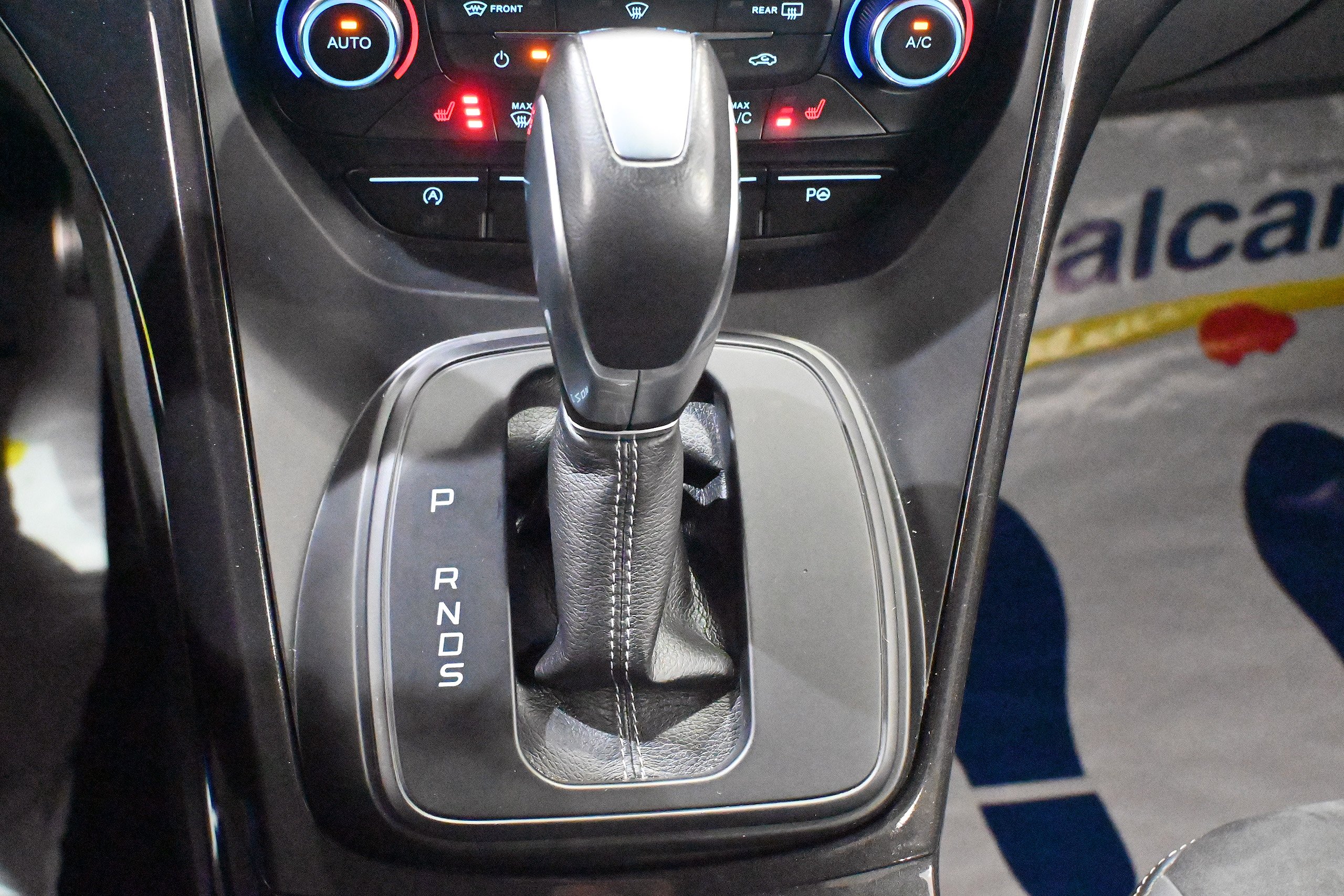Foto Ford Kuga 32