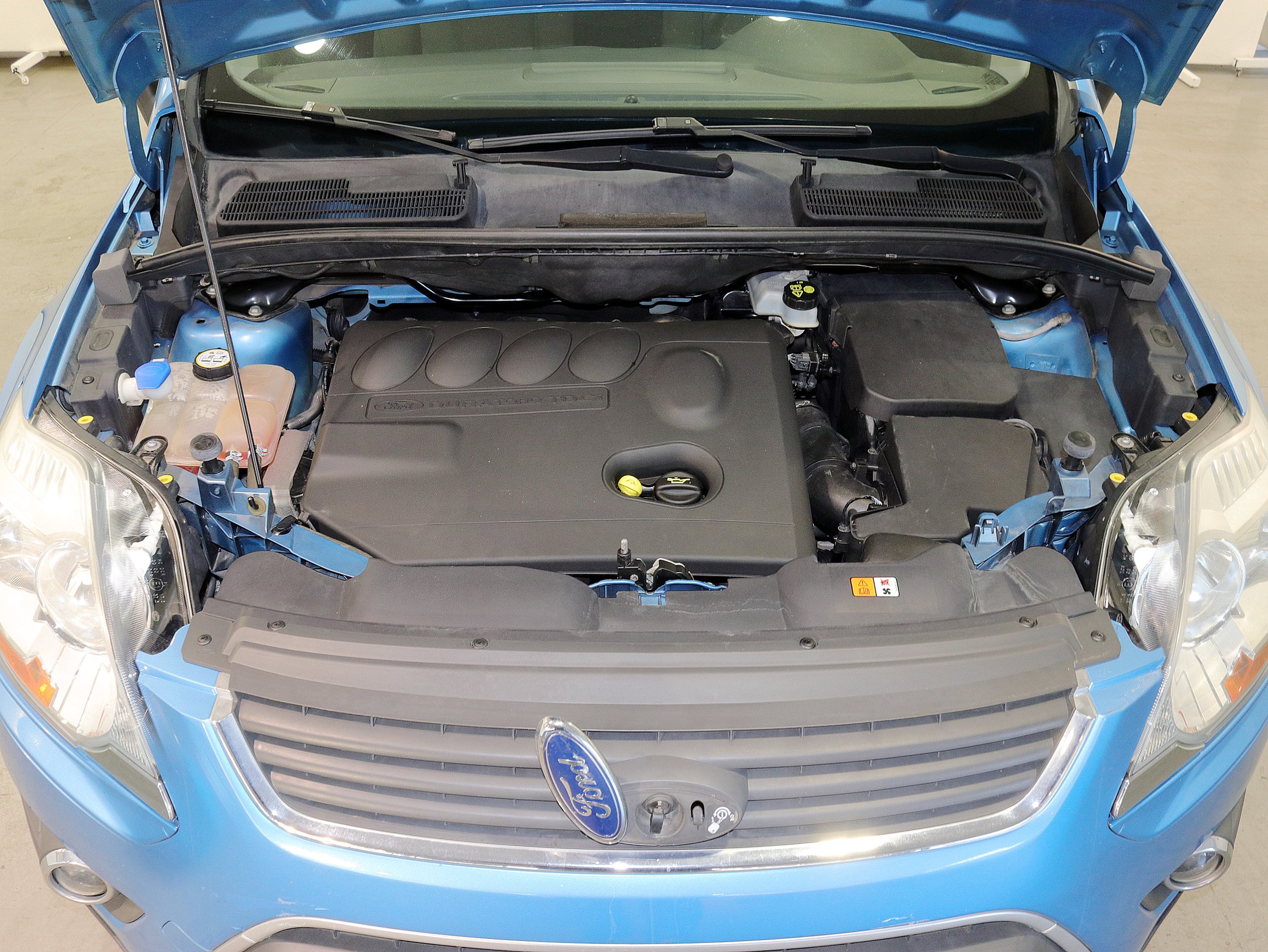 Foto Ford Kuga 7