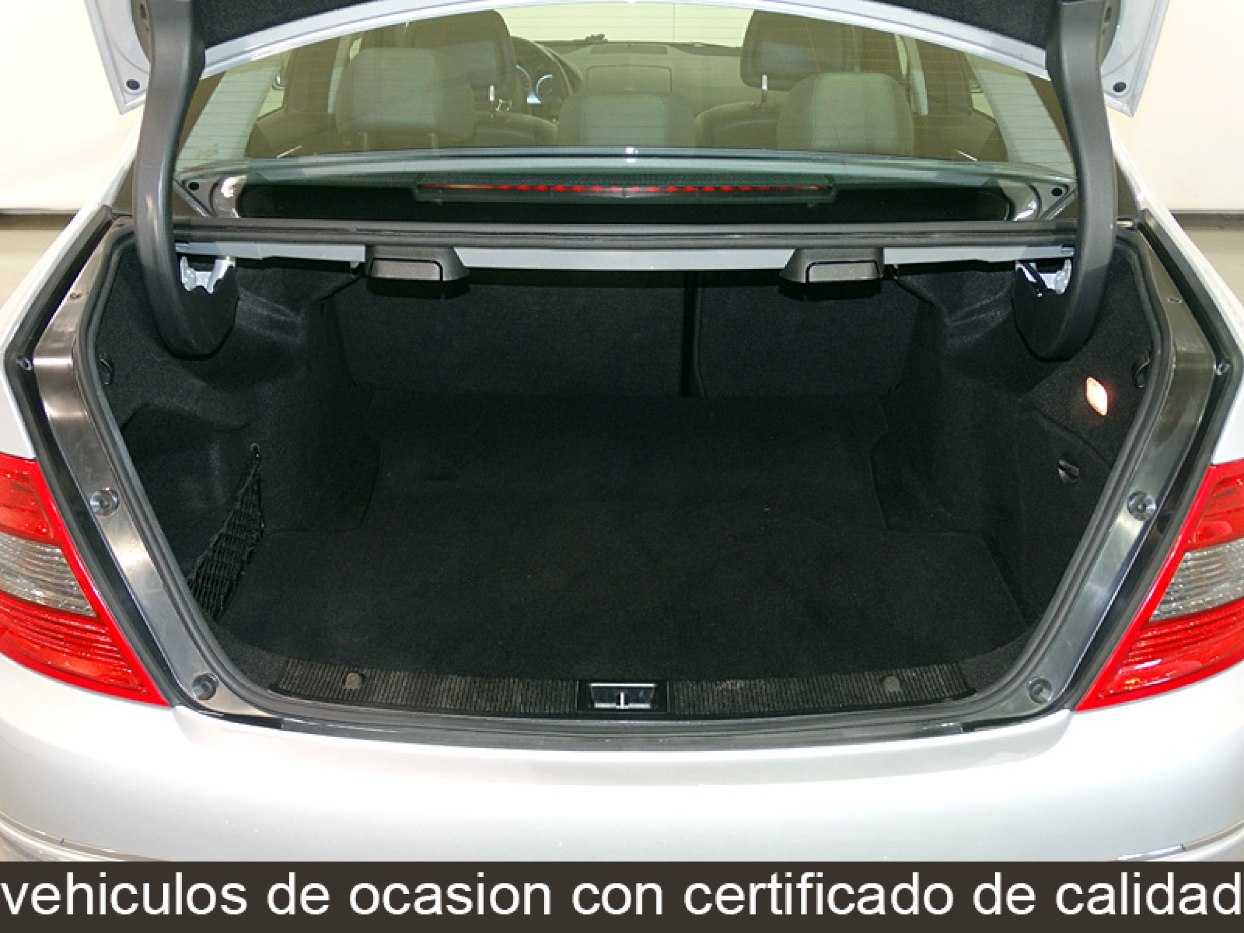 Foto Mercedes-Benz C 180 10