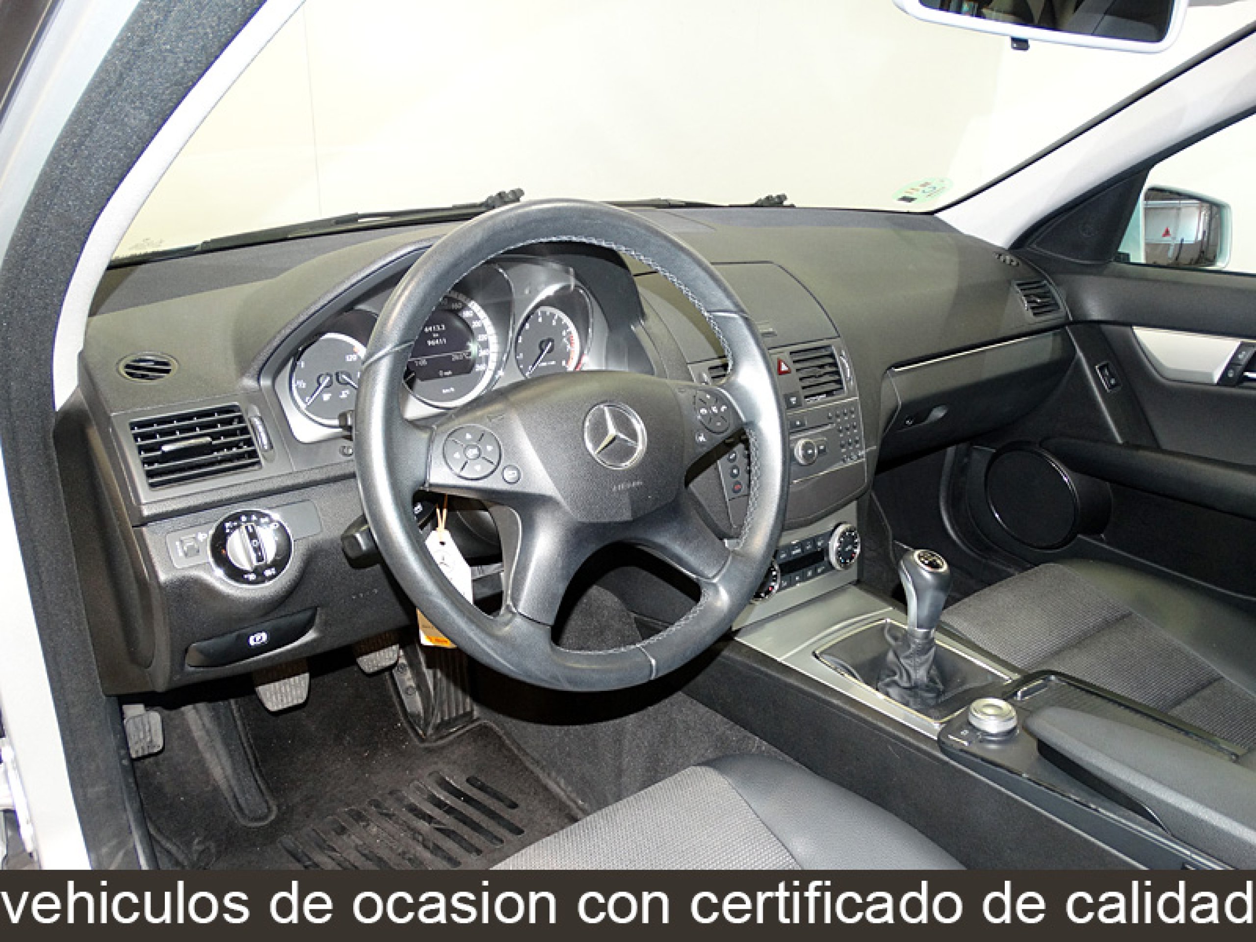 Foto Mercedes-Benz C 180 15