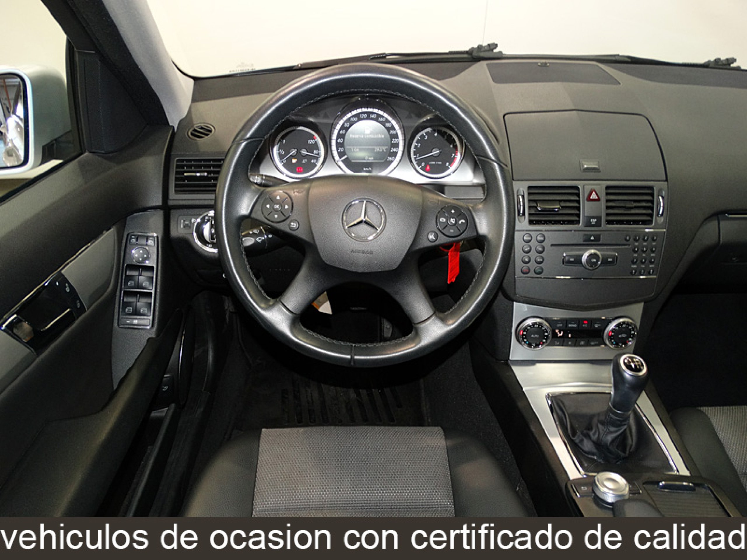 Foto Mercedes-Benz C 180 17