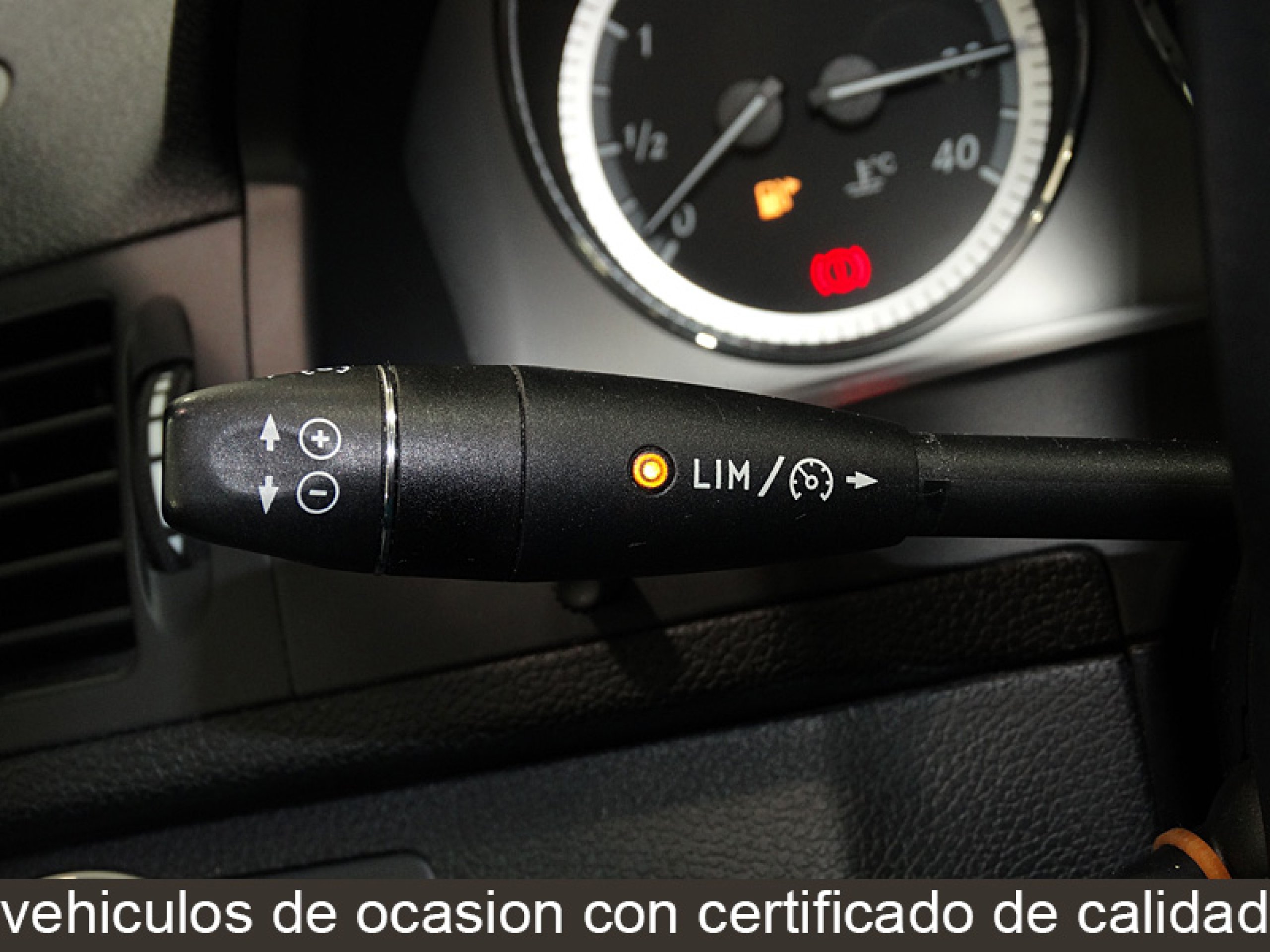Foto Mercedes-Benz C 180 25