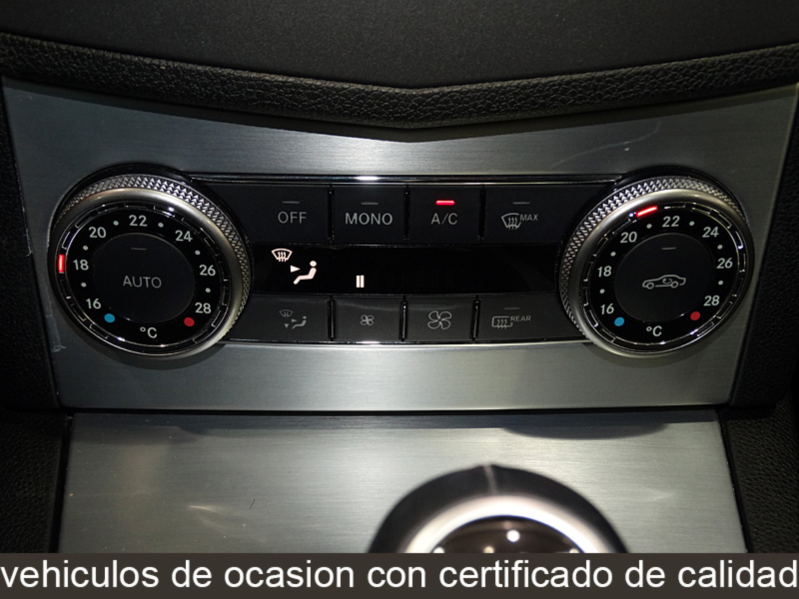 Foto Mercedes-Benz C 180 28