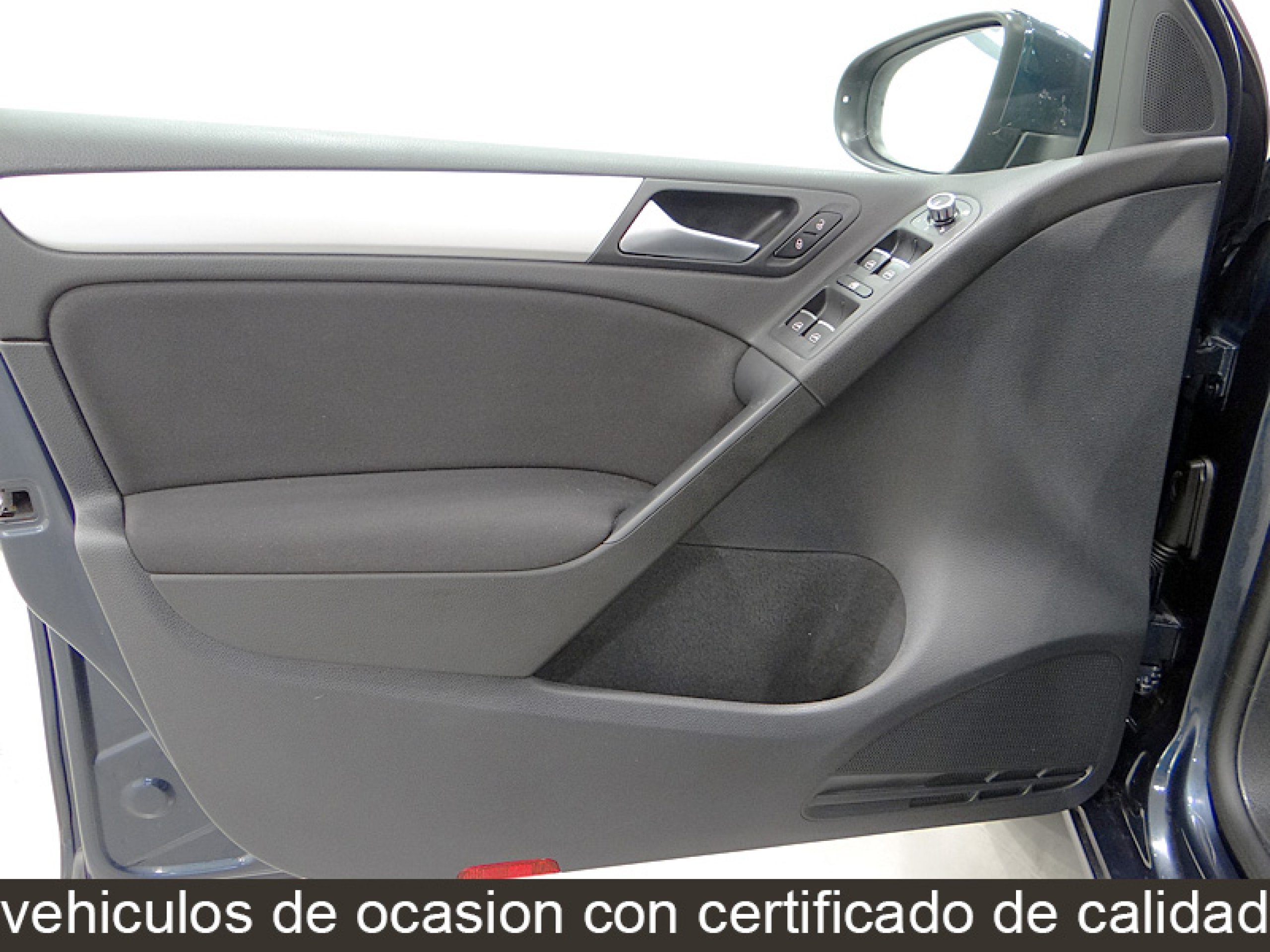Foto Volkswagen Golf 24