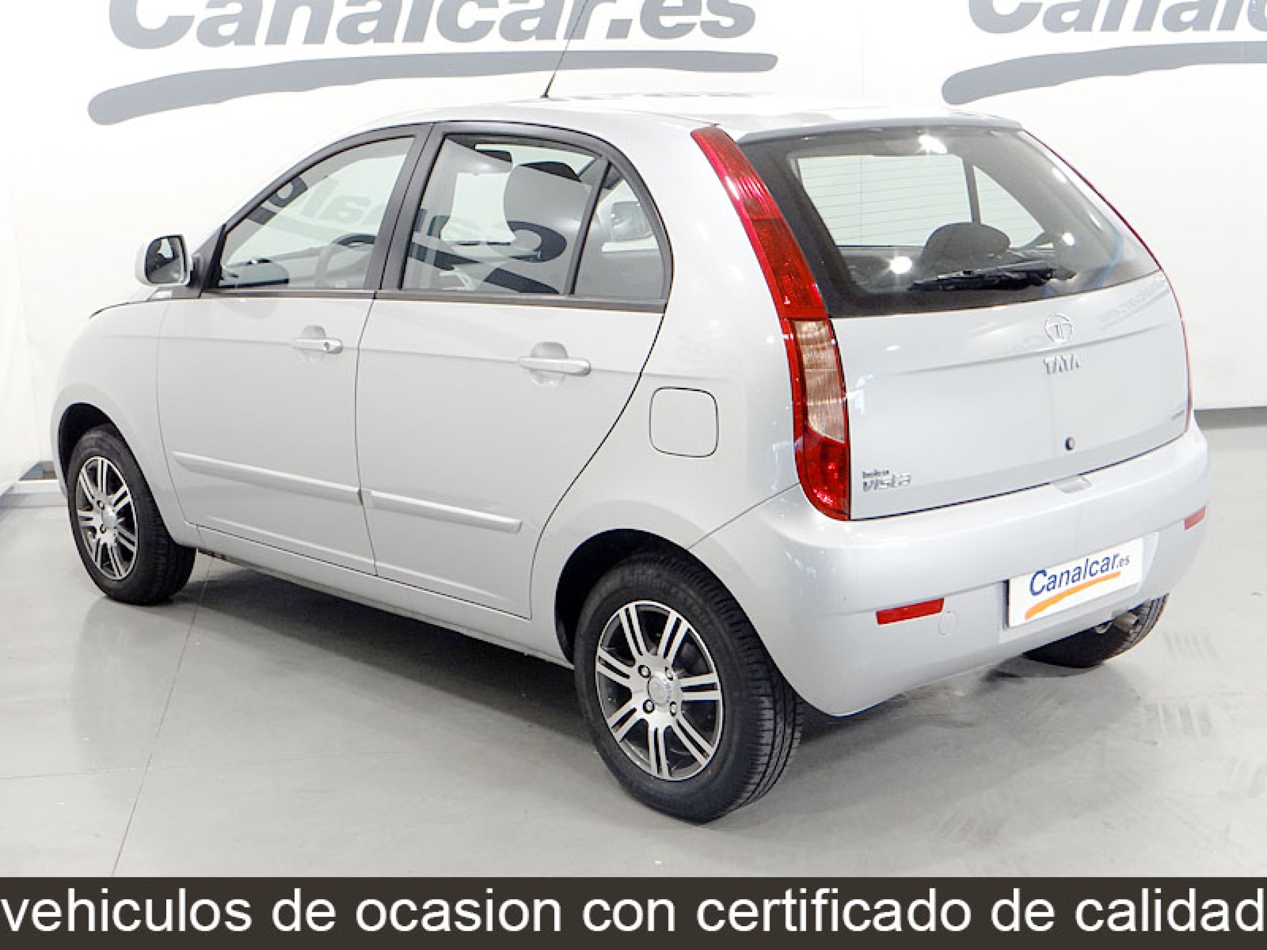 Foto Tata Vista 7