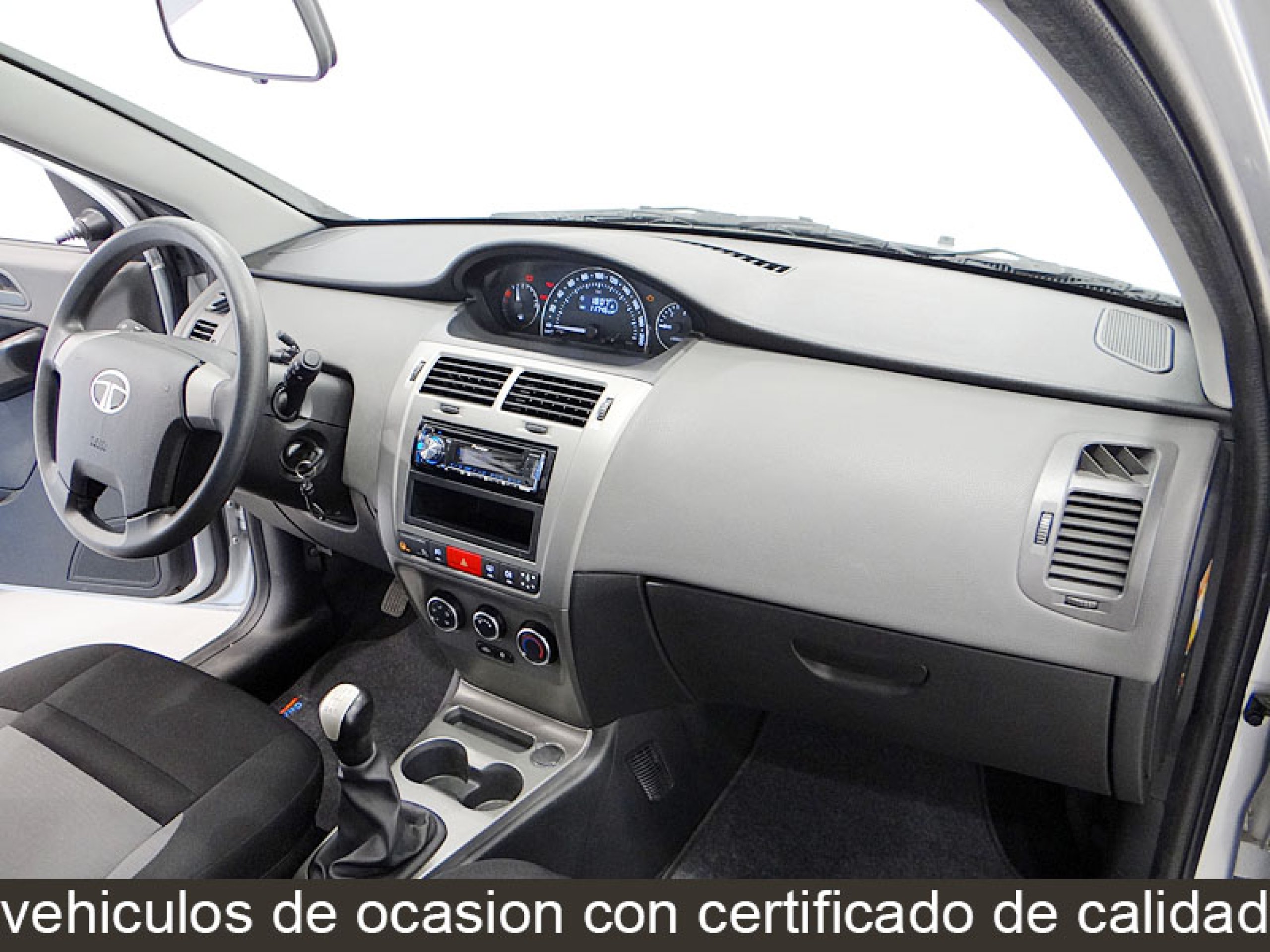 Foto Tata Vista 14
