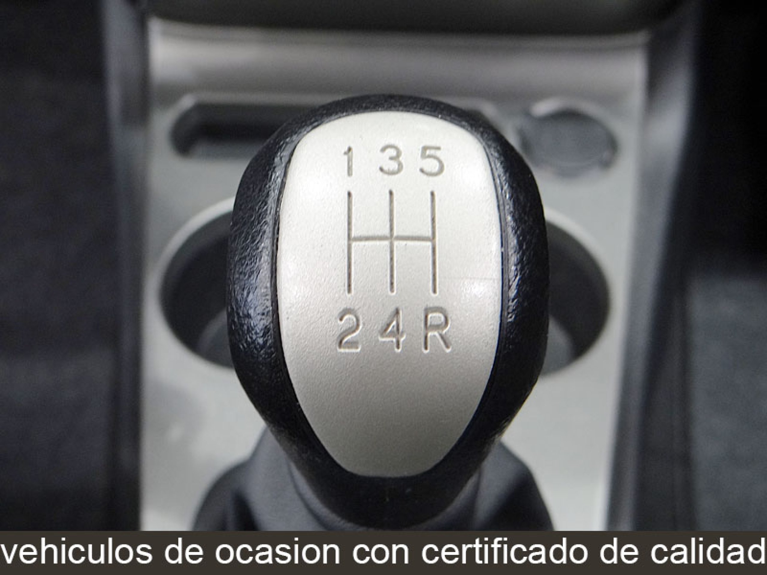 Foto Tata Vista 19