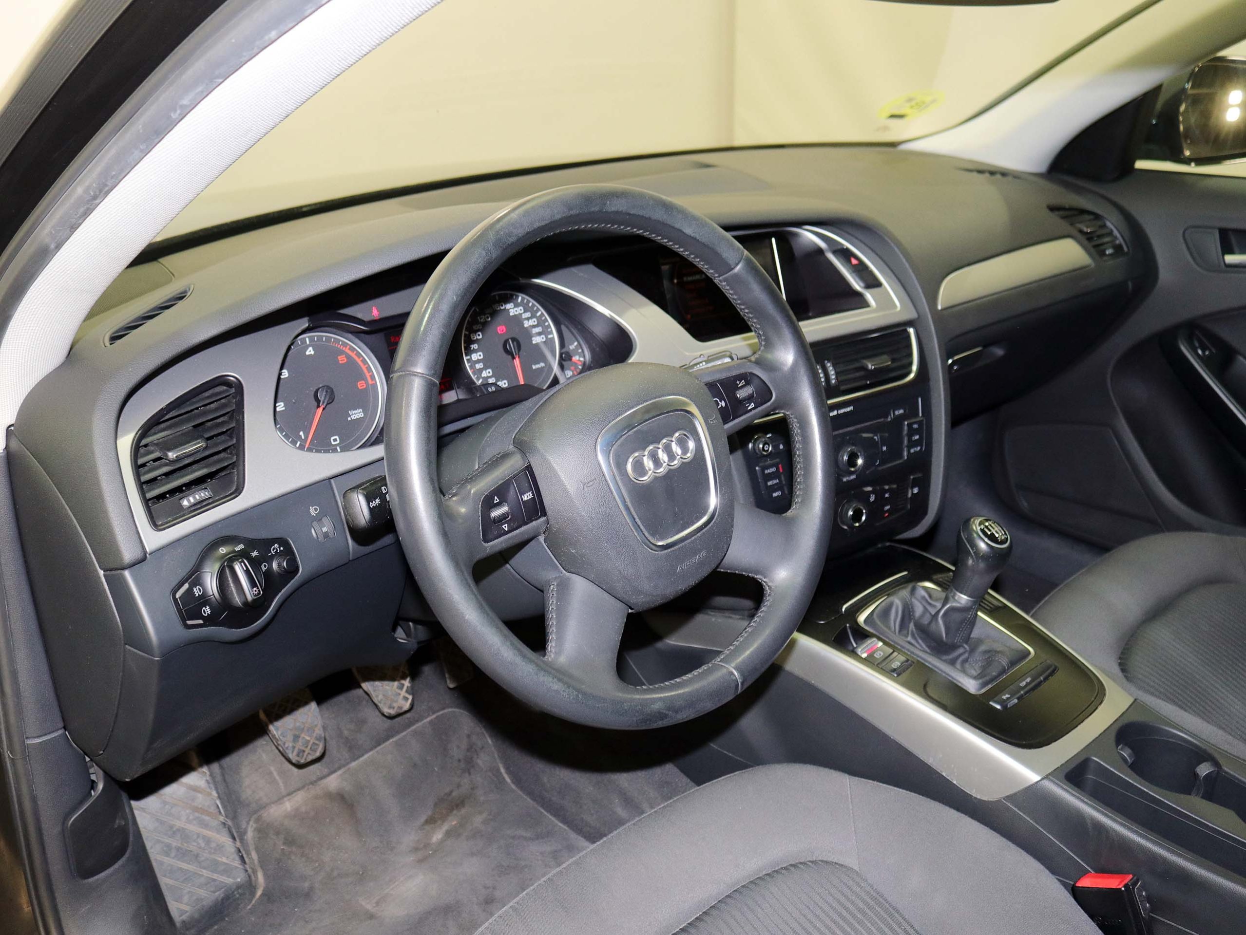 Foto Audi A4 16
