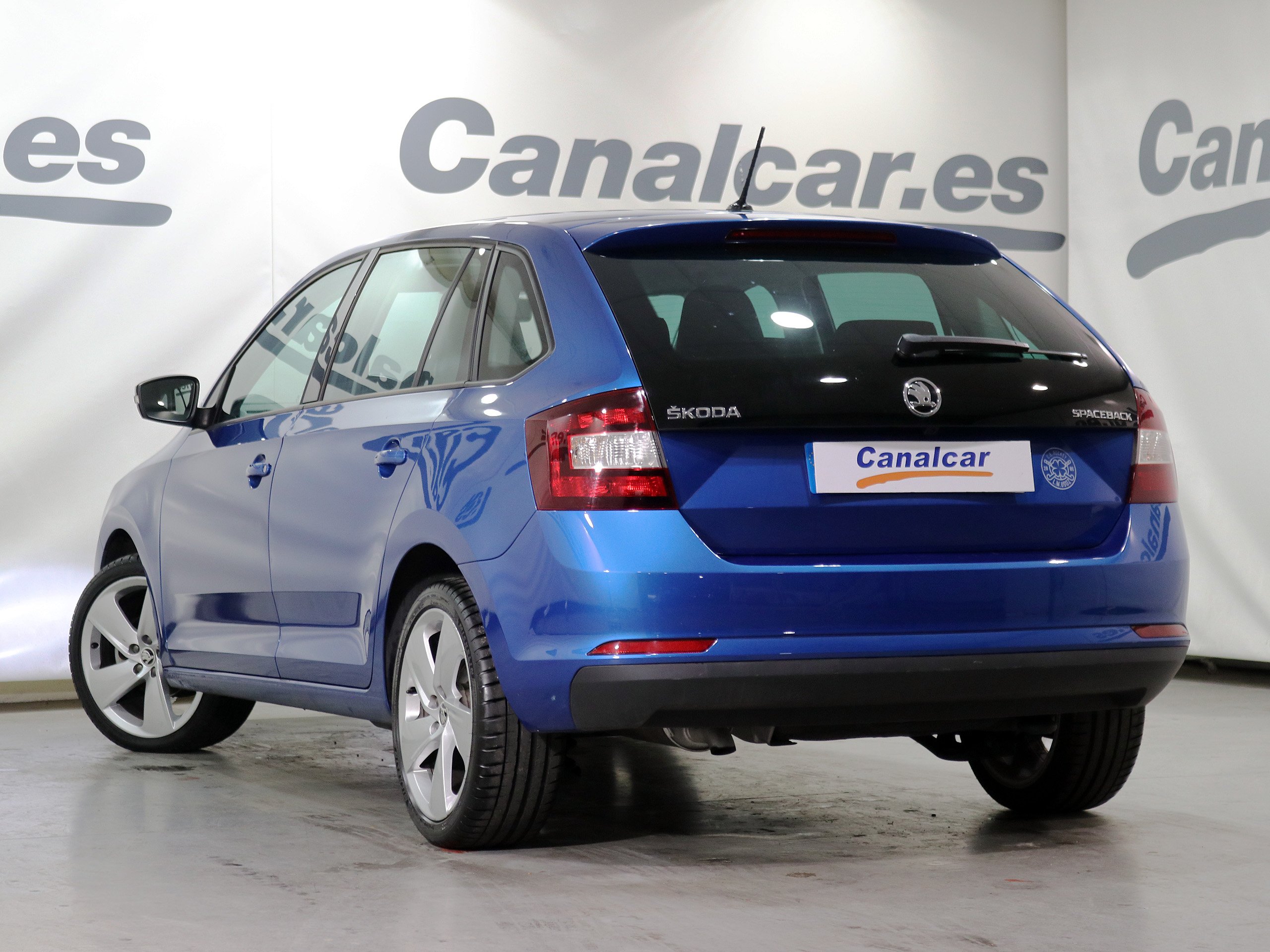 Foto Skoda Spaceback 7