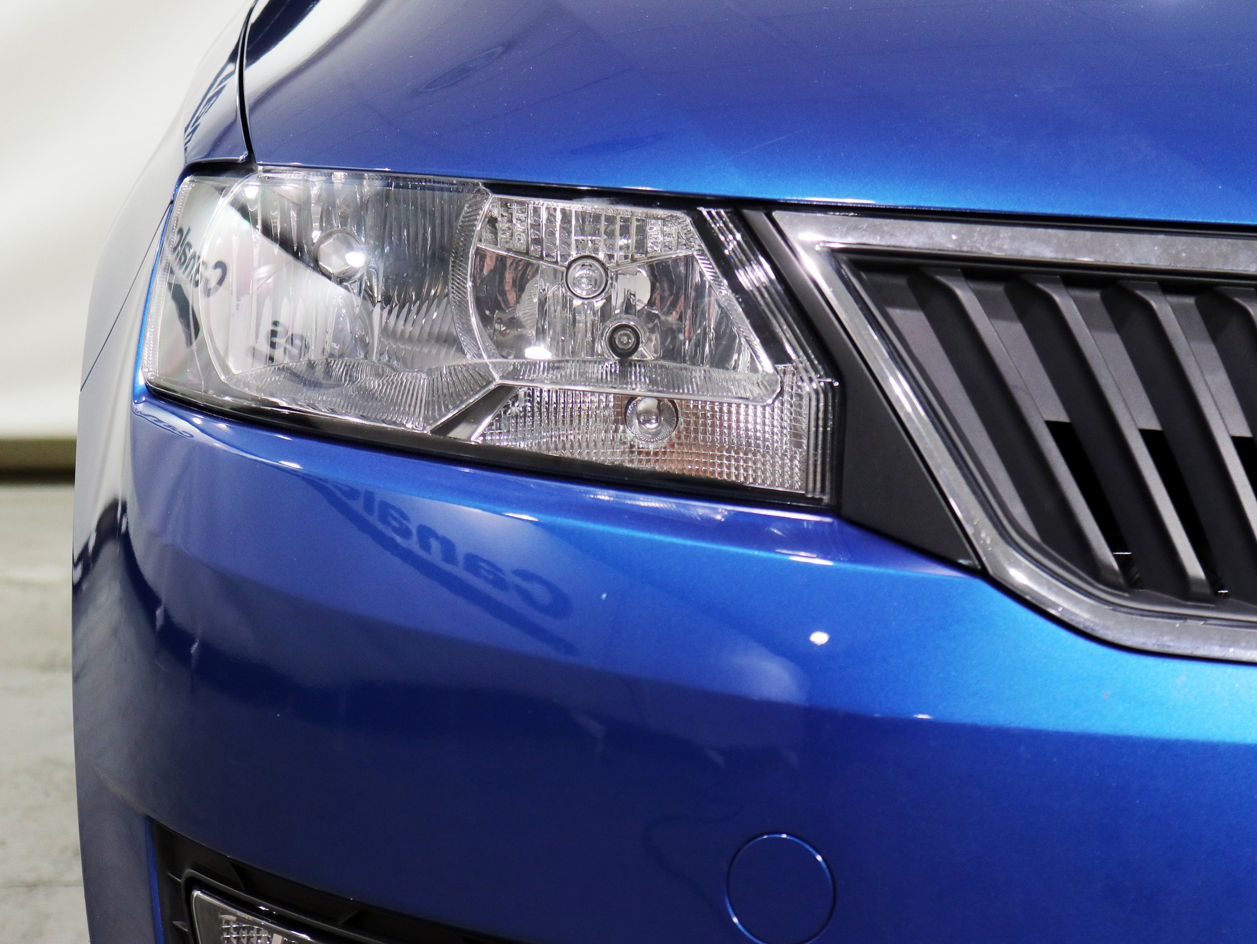 Foto Skoda Spaceback 12