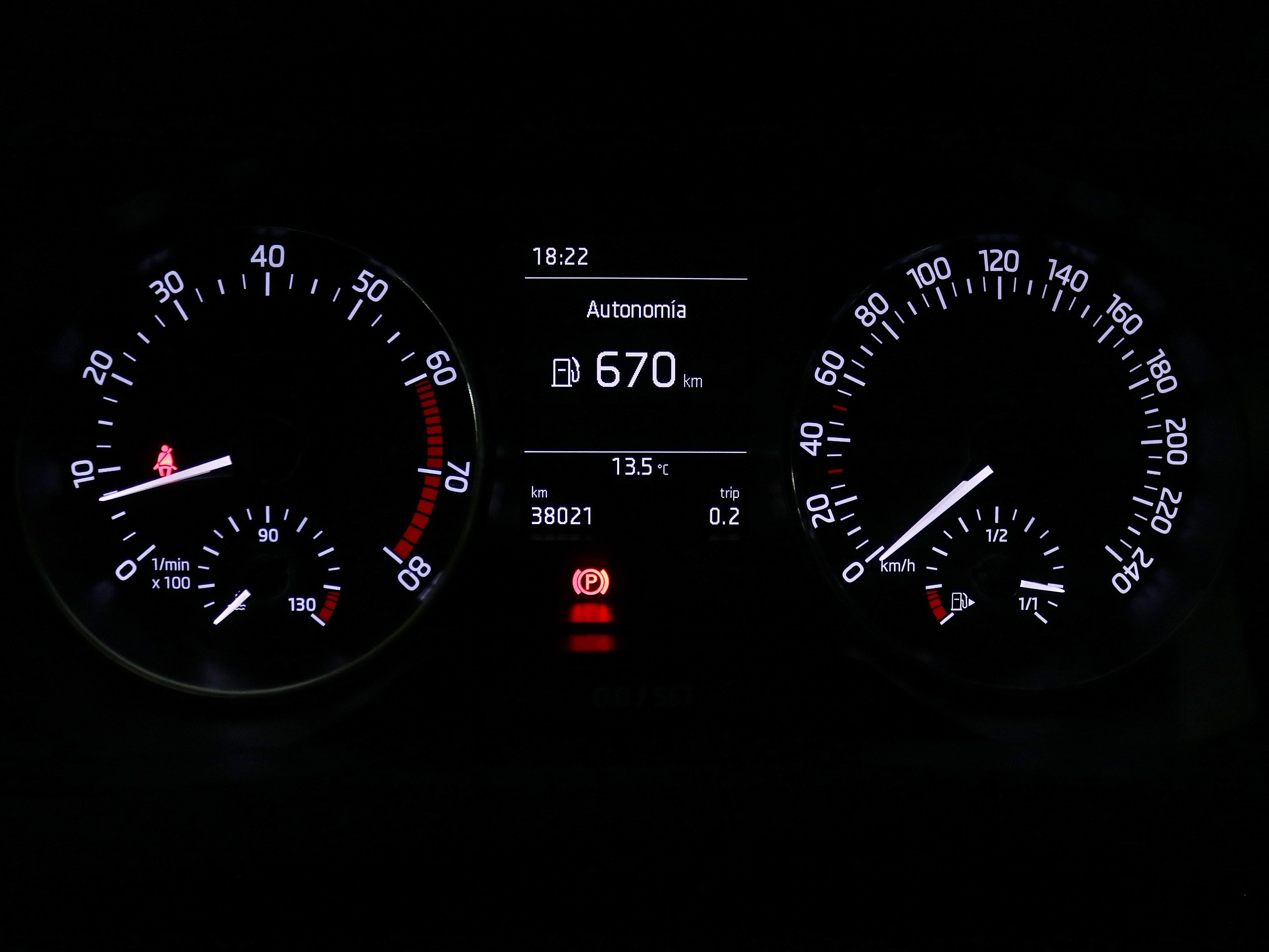 Foto Skoda Spaceback 17