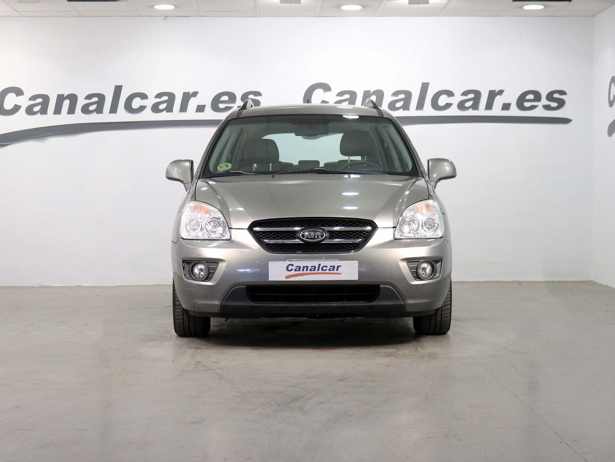 Foto Kia Carens 4 Foto Kia Carens 4