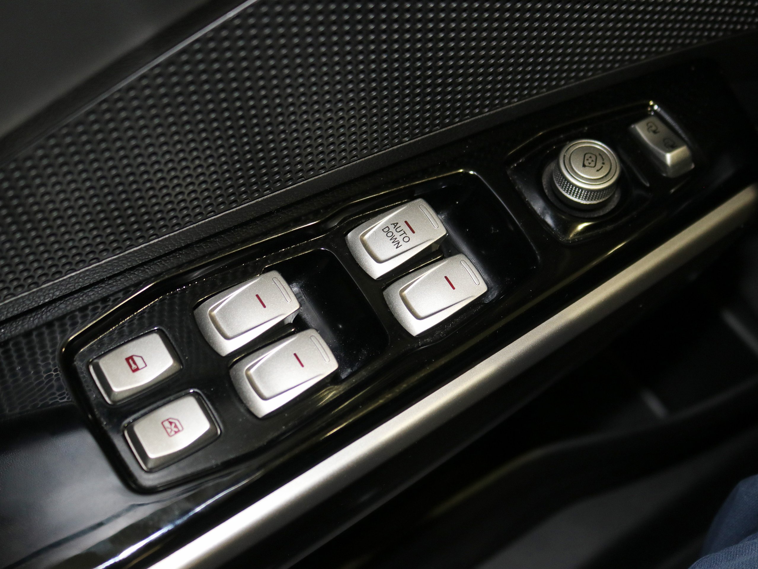 Foto Ssangyong Tivoli 31
