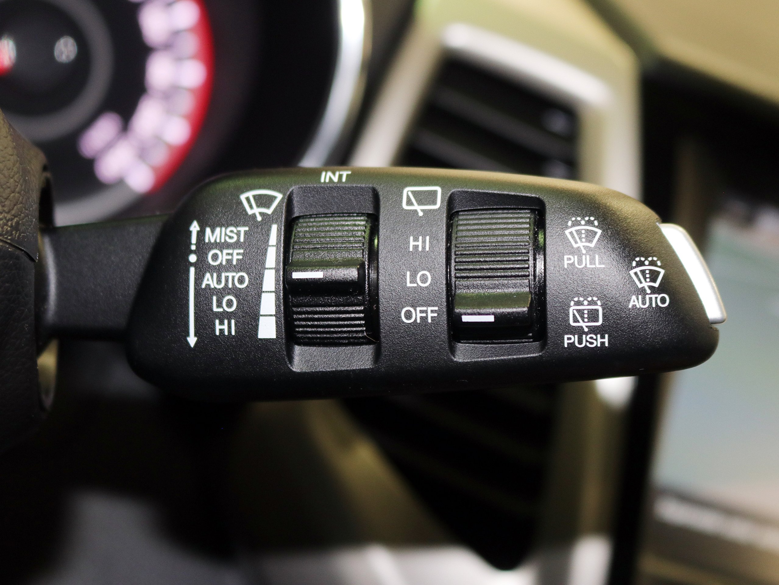 Foto Ssangyong Tivoli 36