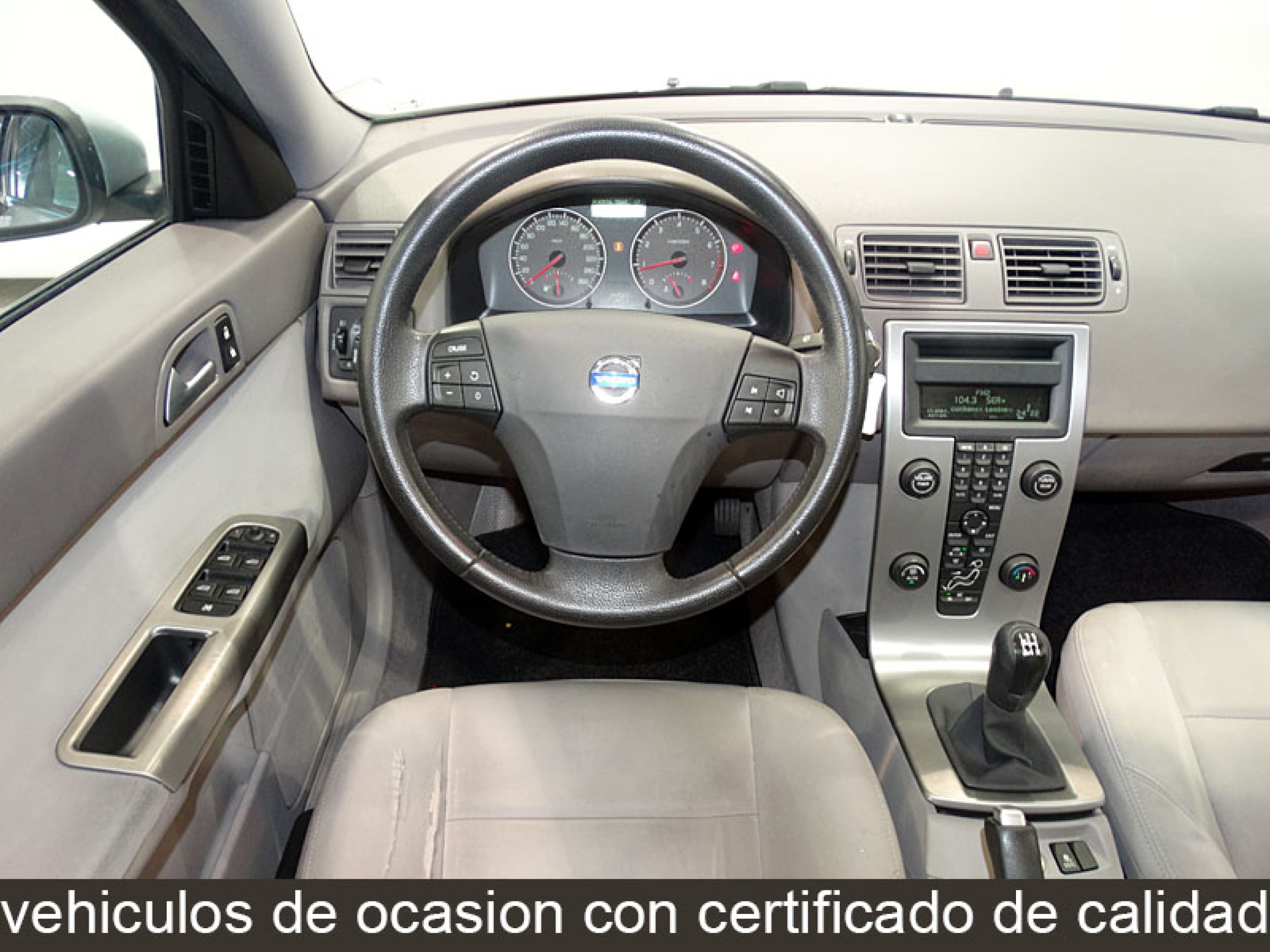 Foto Volvo S40 18 Foto Volvo S40 18