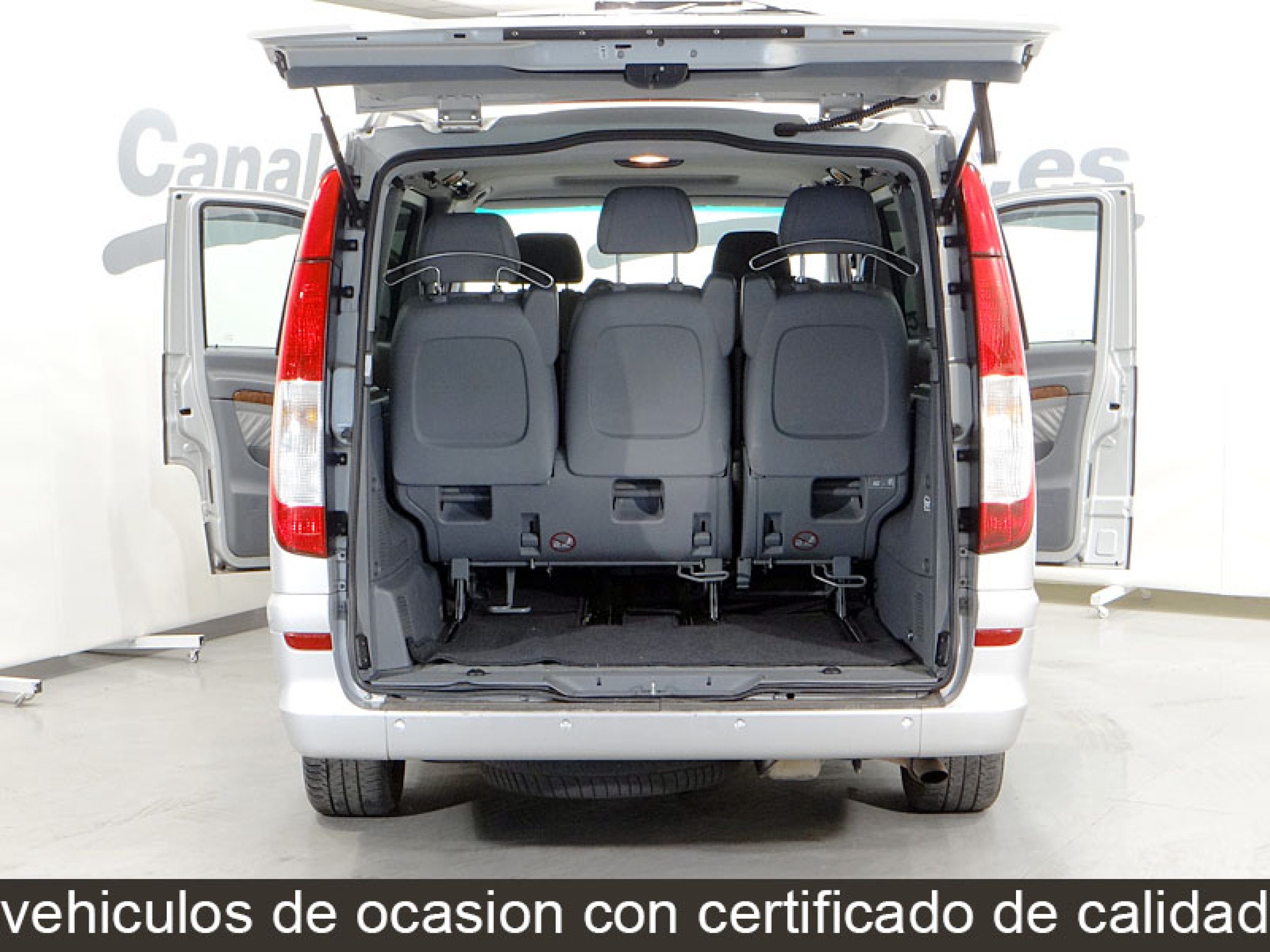 Foto Mercedes-Benz Viano 8